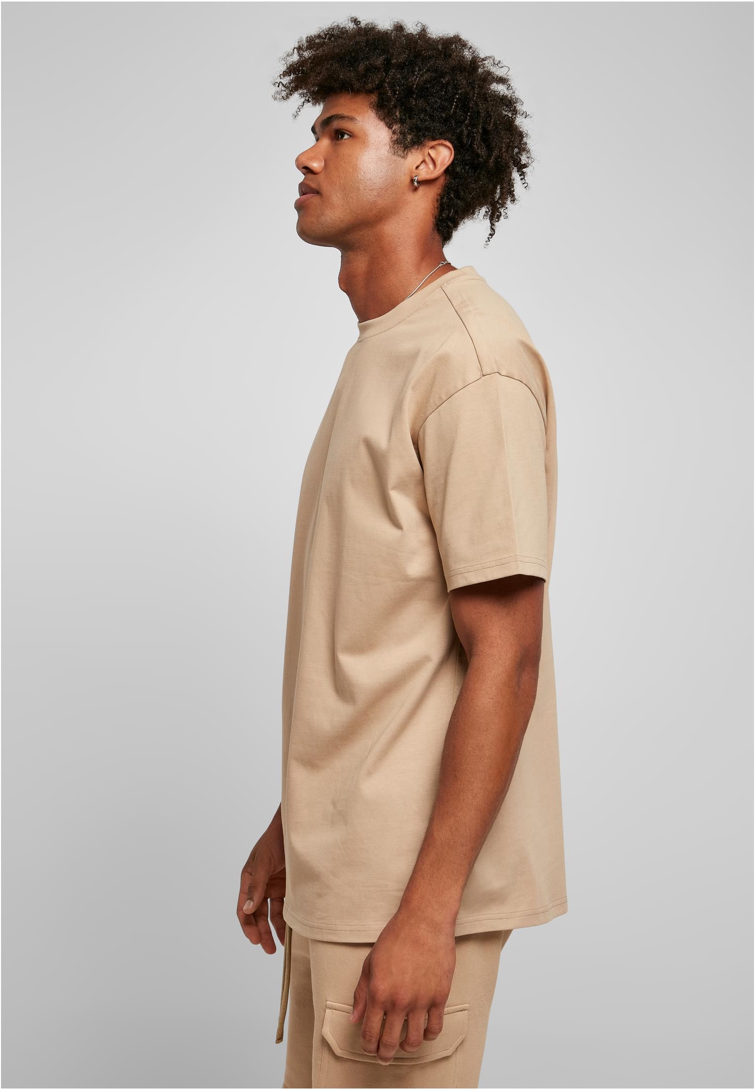 Oversized T-Shirt Tb1778 Urban Classics Heavy Cotton Union Beige ανδρικά Basic T-Shirts Simple Wear Μπλουζάκια κοντομάνικα