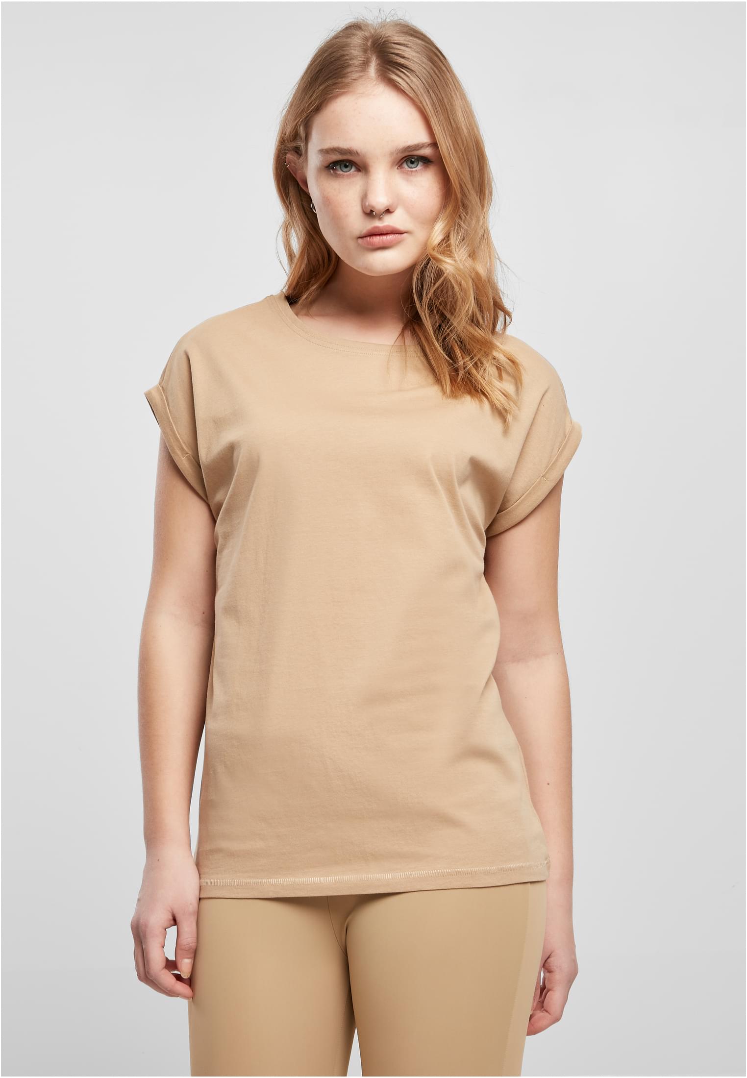 T-shirt TB771 Urban Classics Extended Shoulder Tee unionbeige