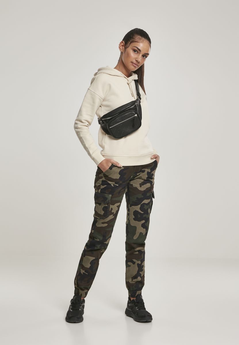 Παντελόνι High Waist Camo Cargo Urban Classics Tb3047 Woodcamo Outlet γυναικεία Simple Wear