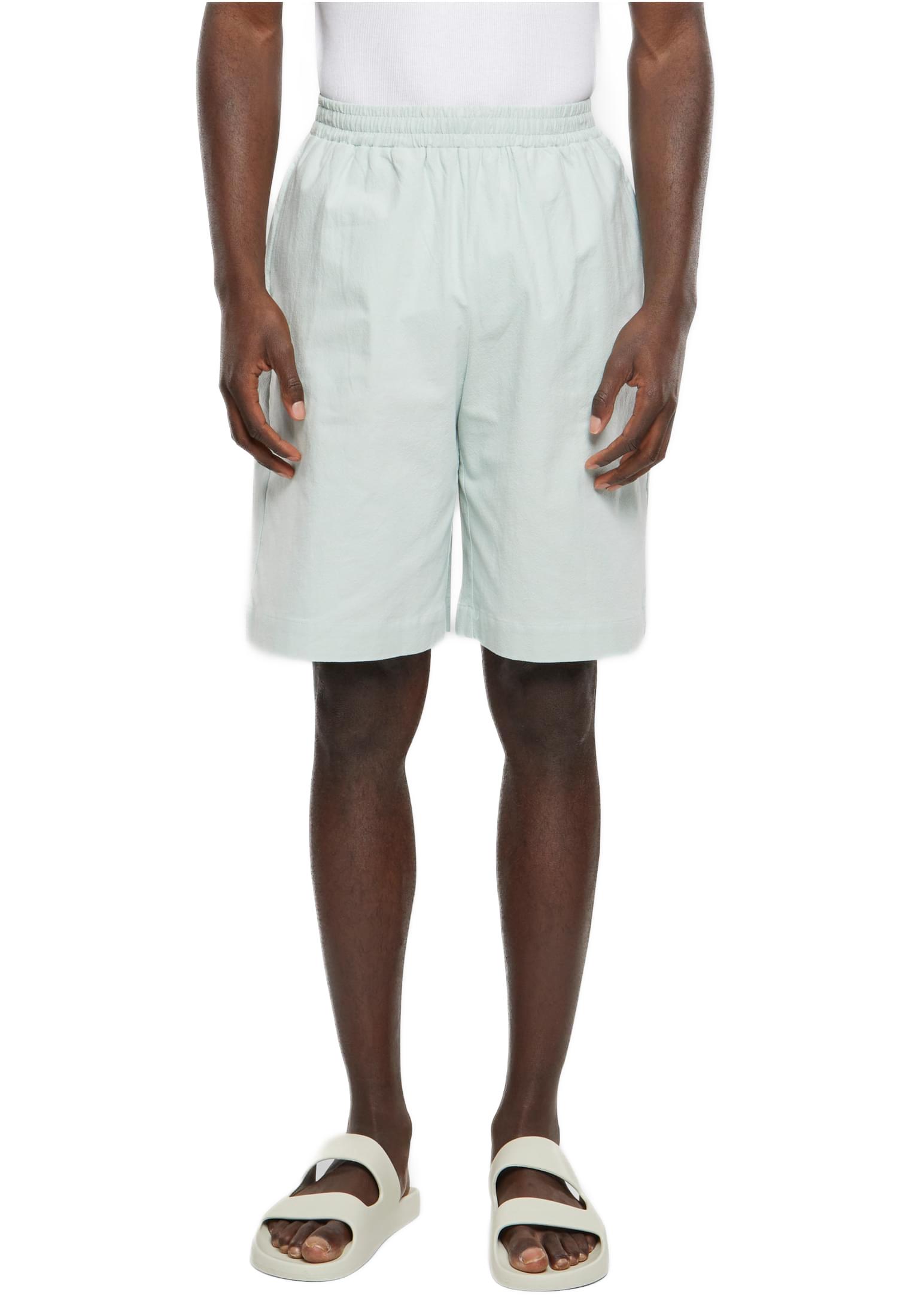 Wide Crepe Shorts Urban Classics TB6616-14067 frostmint