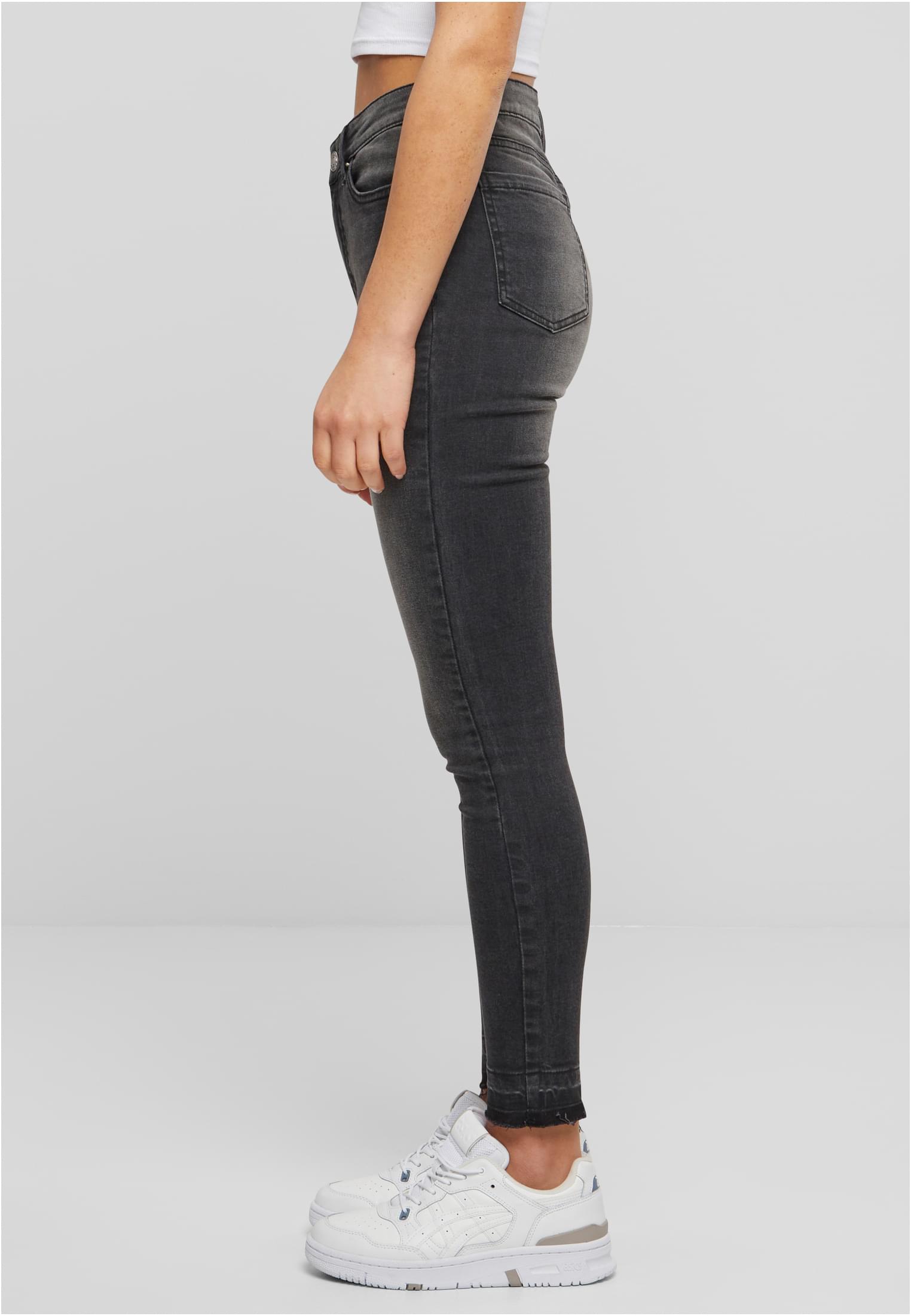Skinny Fit Jeans TB6865-00709 Urban Classics black washed