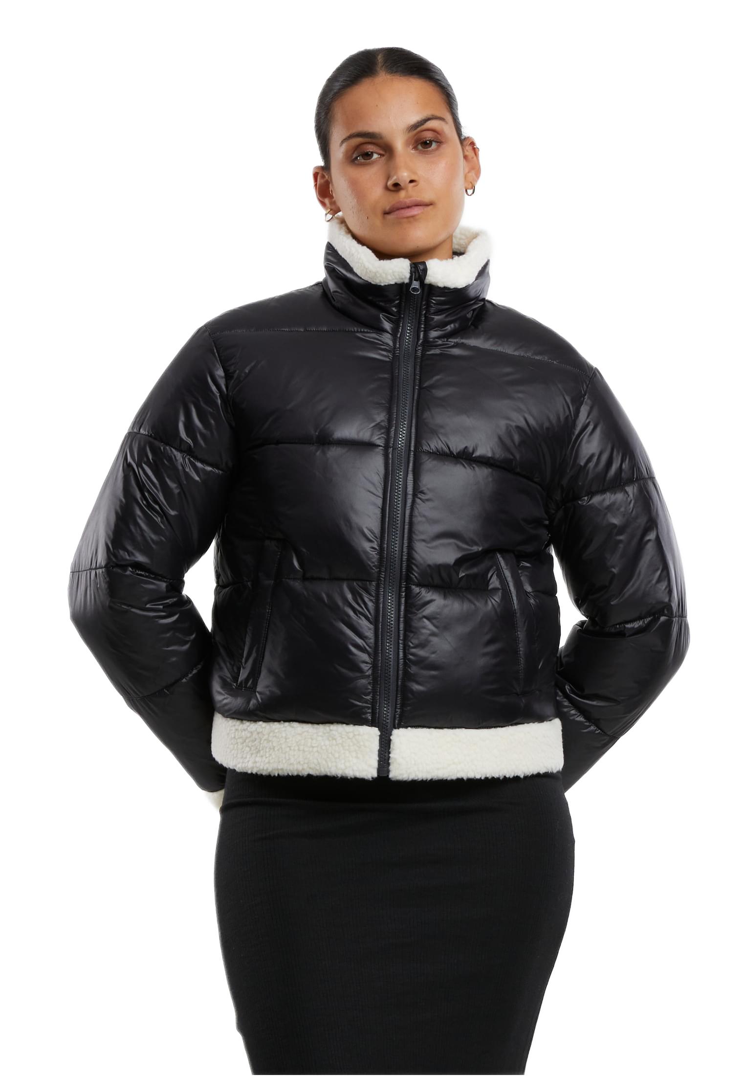 Γυναικείο Μπουφάν Puffer TB7074-03275 Urban Classics black/whitesand