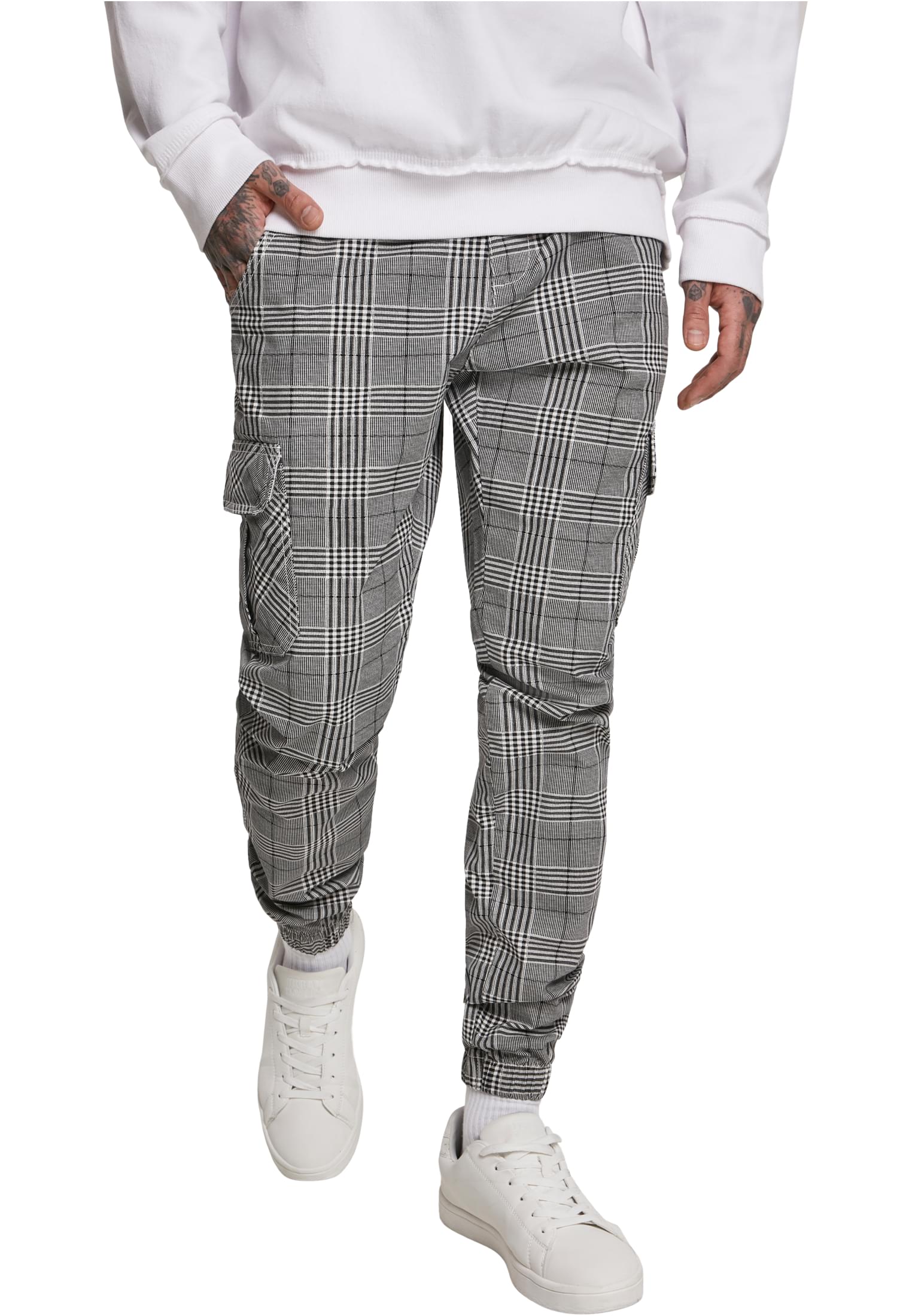 Παντελόνι Cargo Jog TB3138 Urban Classics White/Black Λεύκο/Μαύρο