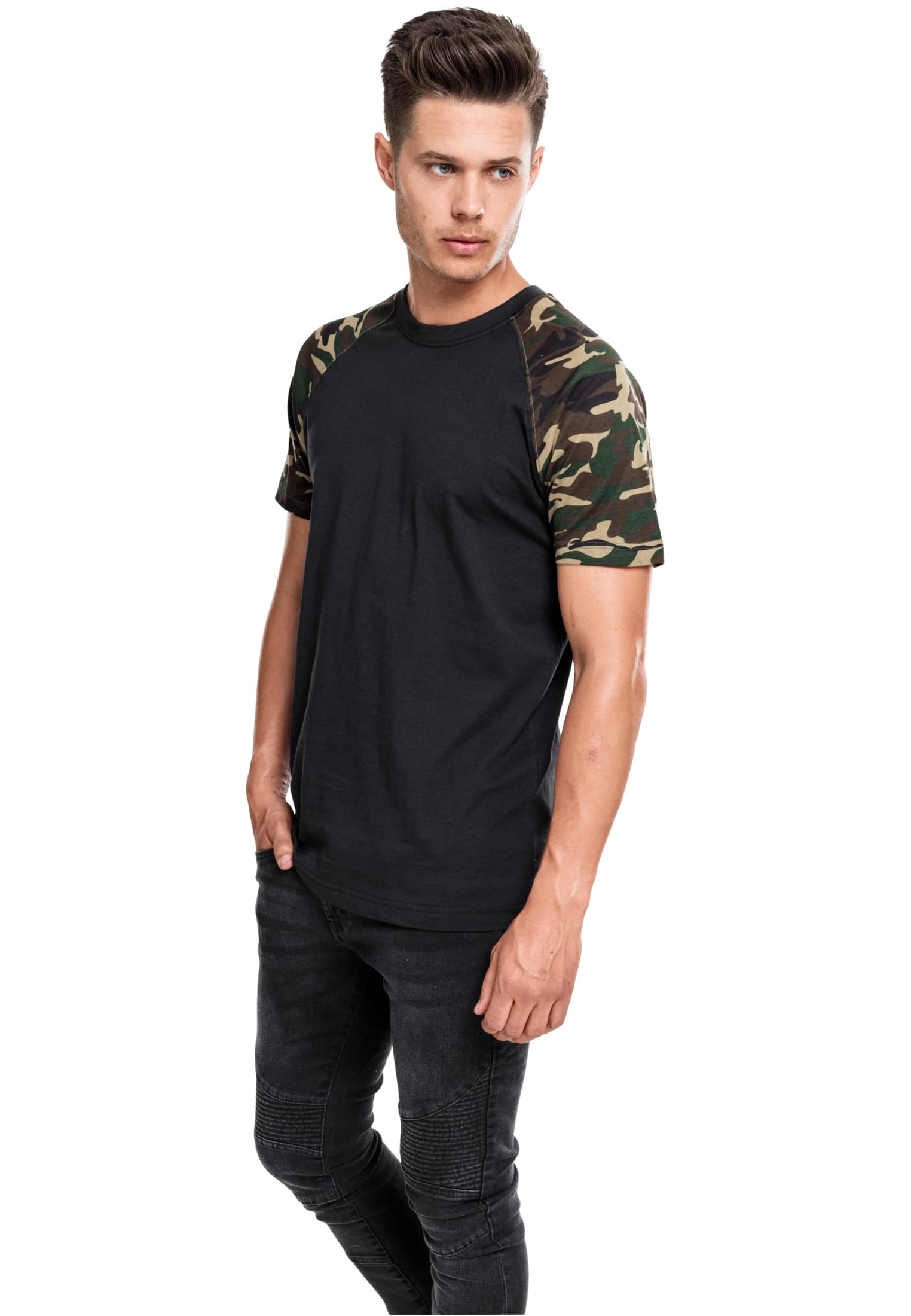 T-Shirt TB639 Urban Classics Raglan Contrast Tee Black/Wood Camo