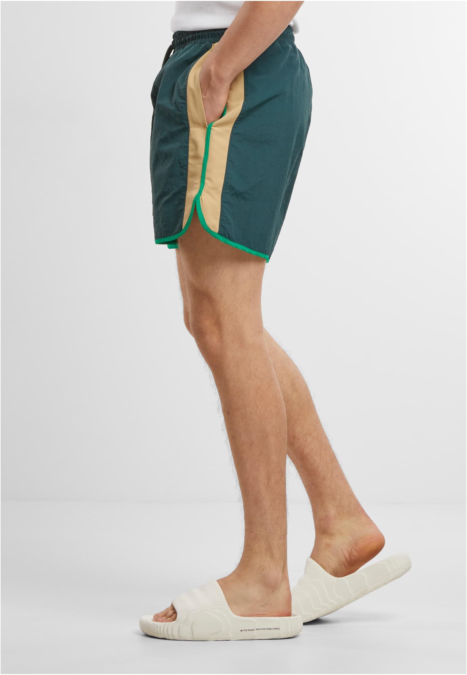 Μαγιό Σορτς TB7348-02245 Urban Classics Bottlegreen