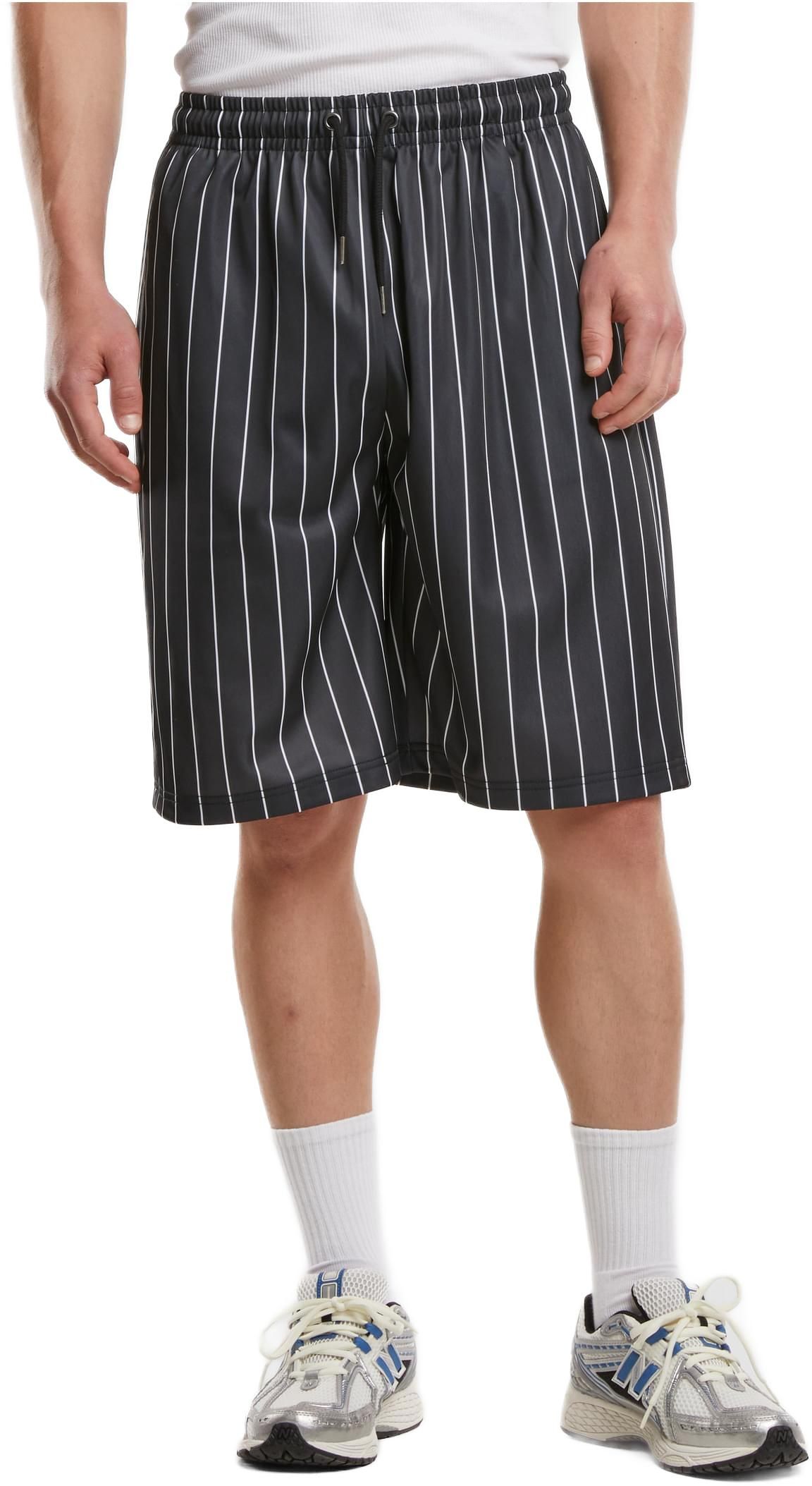 Βερμούδα Trackshorts TB7384 Urban Classics Pinstripe Black Black/White
