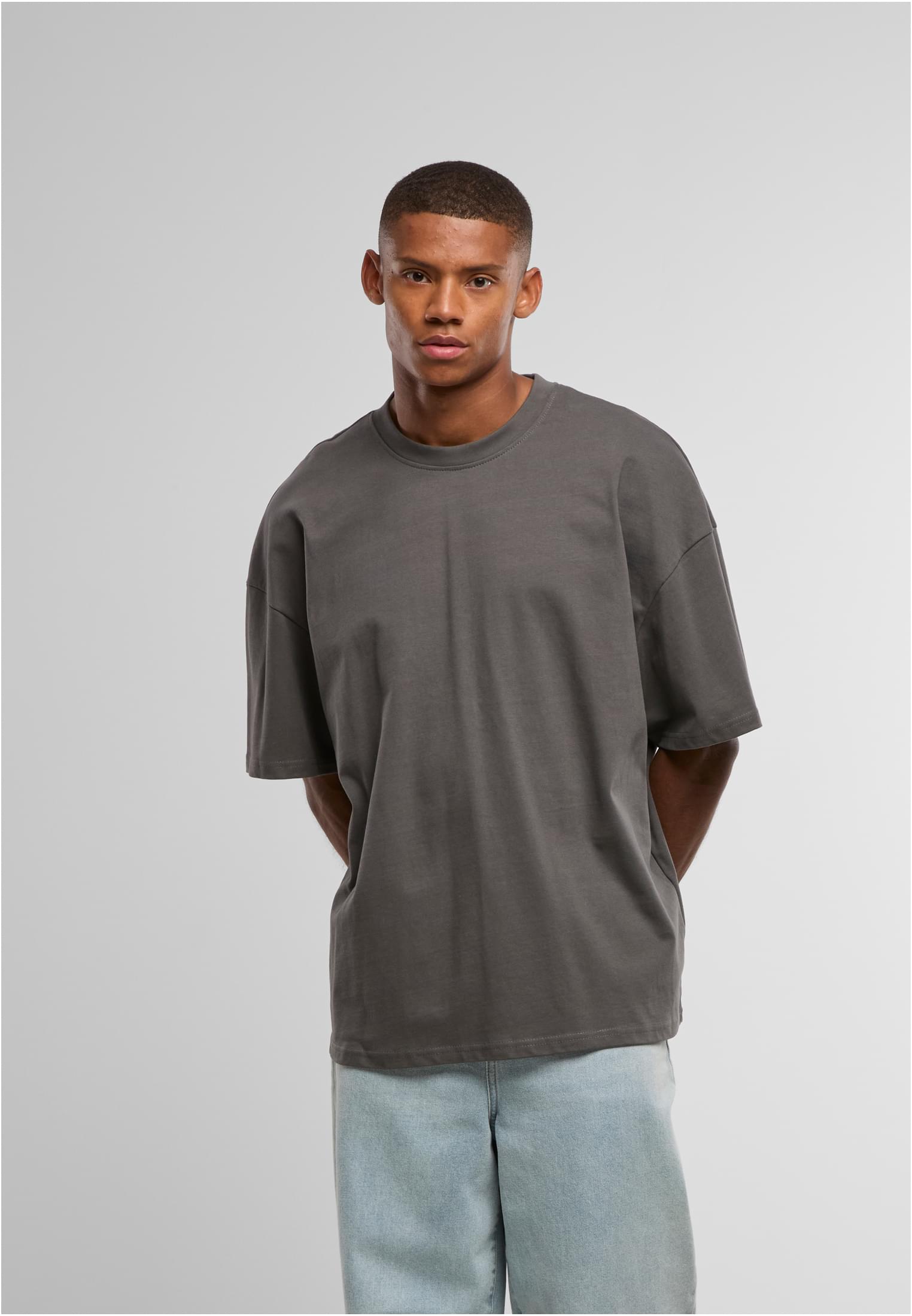 T-shirt Ultra Heavy Cotton Box BY163 Build Your Brand Magnet