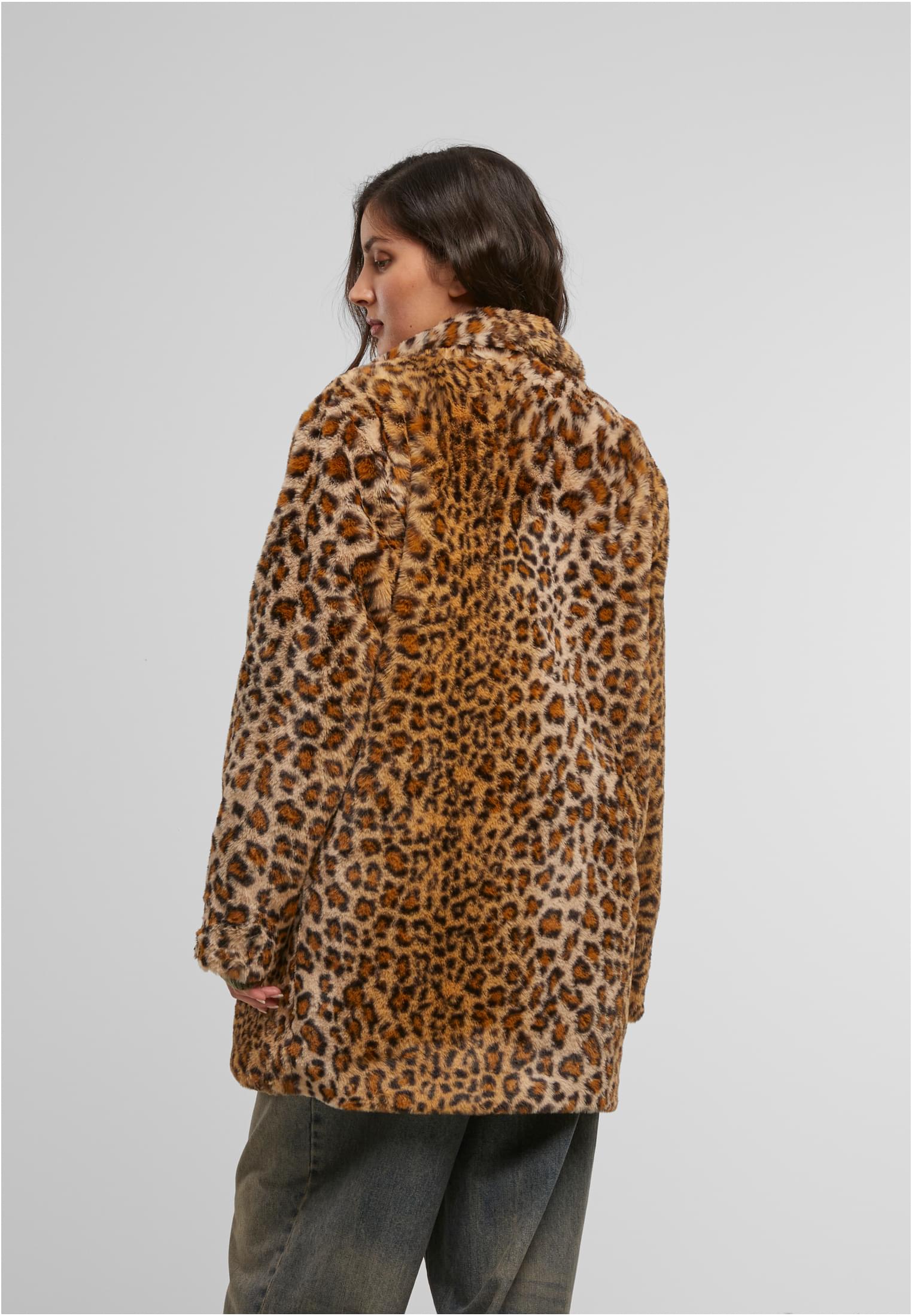 Γυναικείο γούνινο παλτό Ladies Oversized Faux Fur με σχέδιο λεοπάρ TB7937-01720 Urban Classics leo