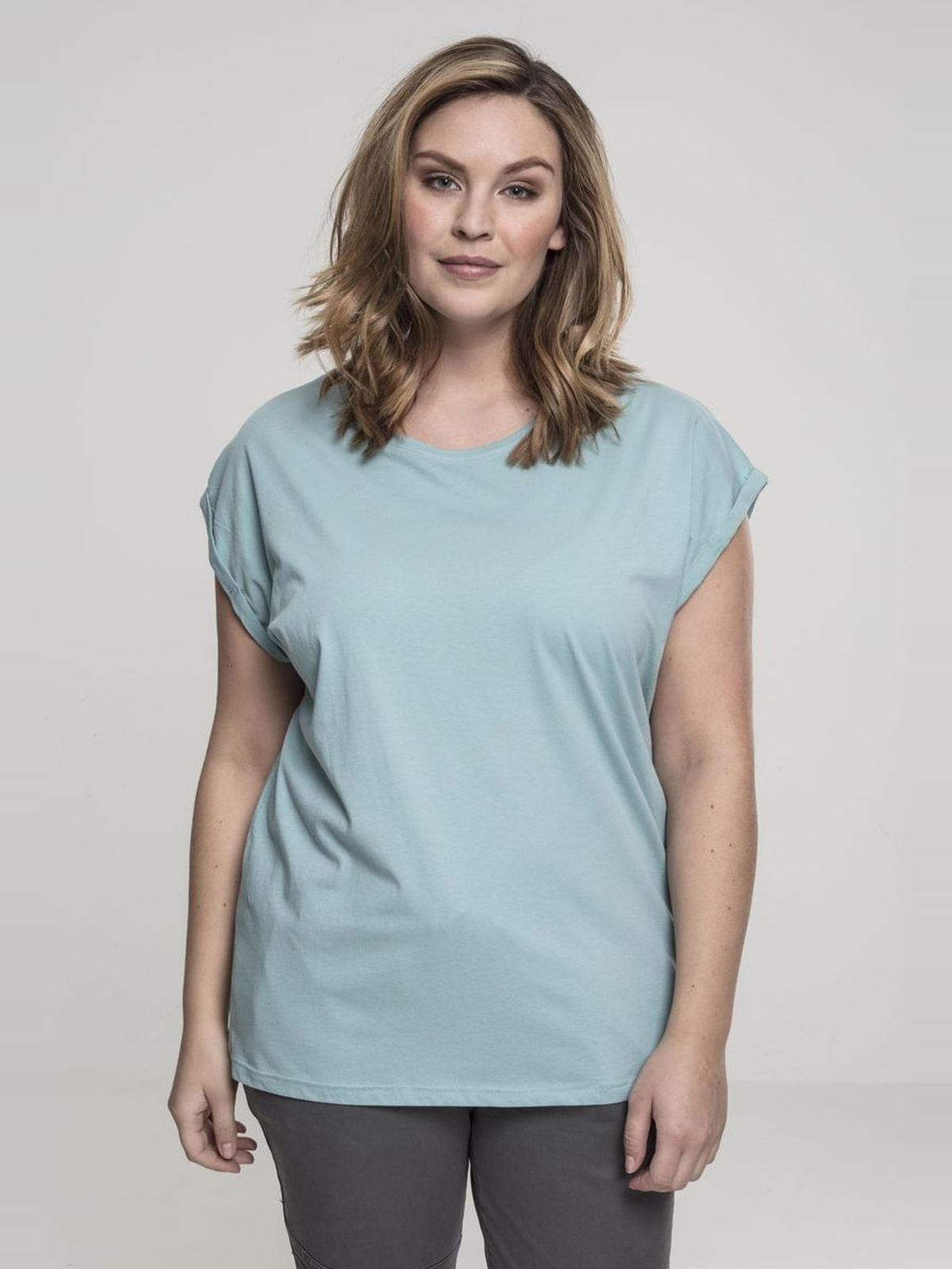 T-shirt TB771 Urban Classics Extended Shoulder Tee Bluemint