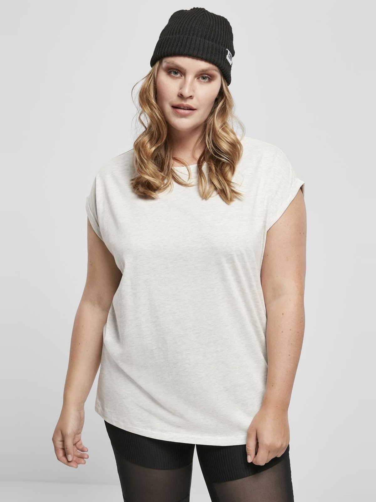 T-shirt TB771 Urban Classics Extended Shoulder Tee Light Grey
