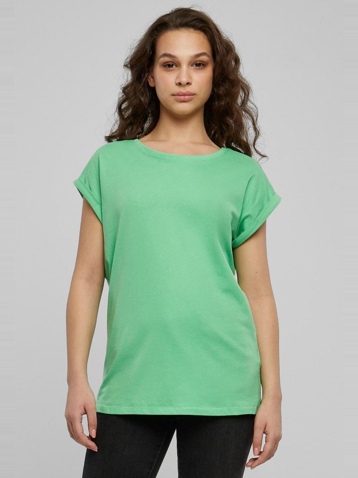 T-shirt TB771 Urban Classics Extended Shoulder Tee Ghostgreen