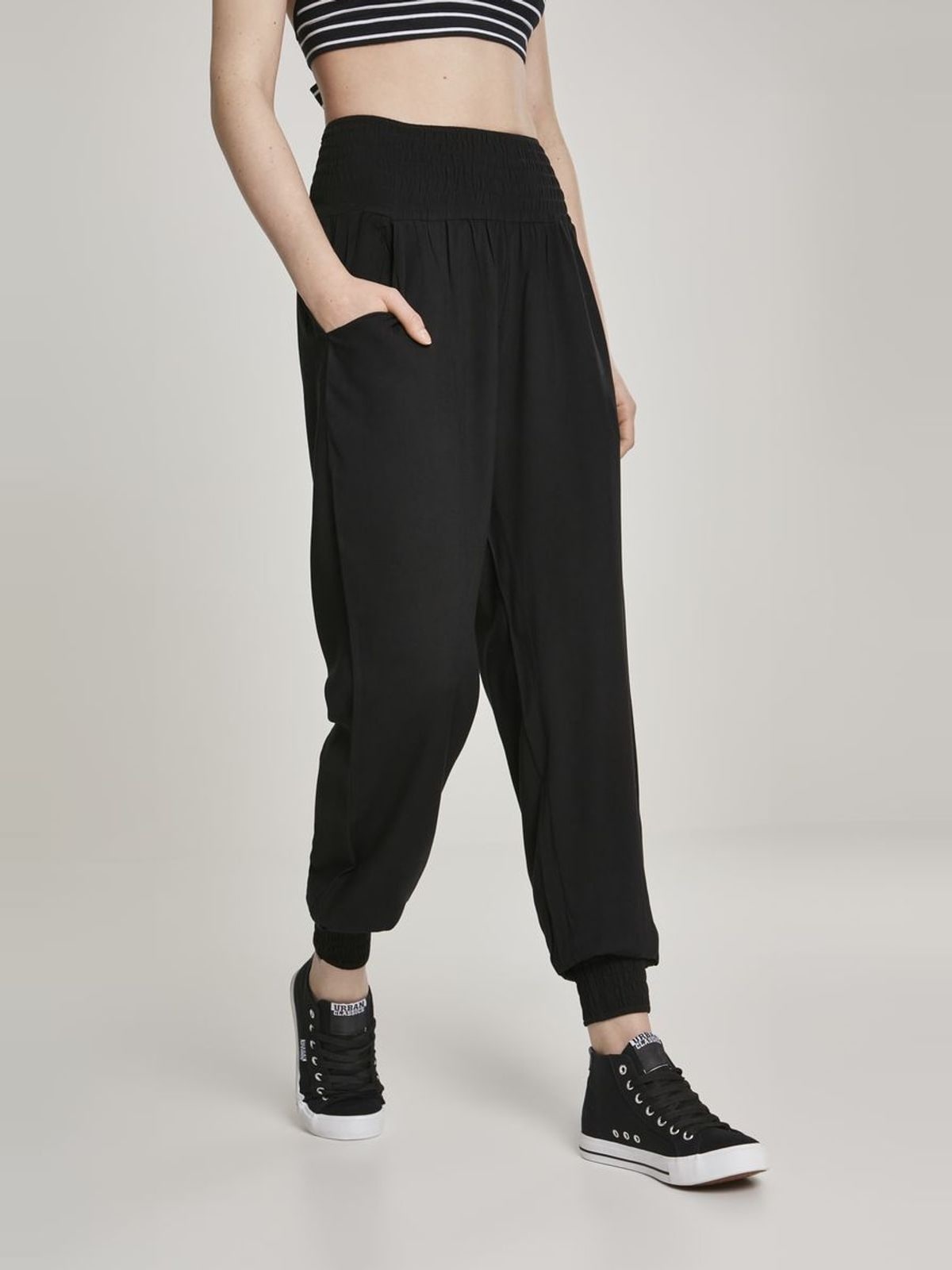 Γυναικείο Παντελόνι Sarong TB2674-00007 Urban Classics Black