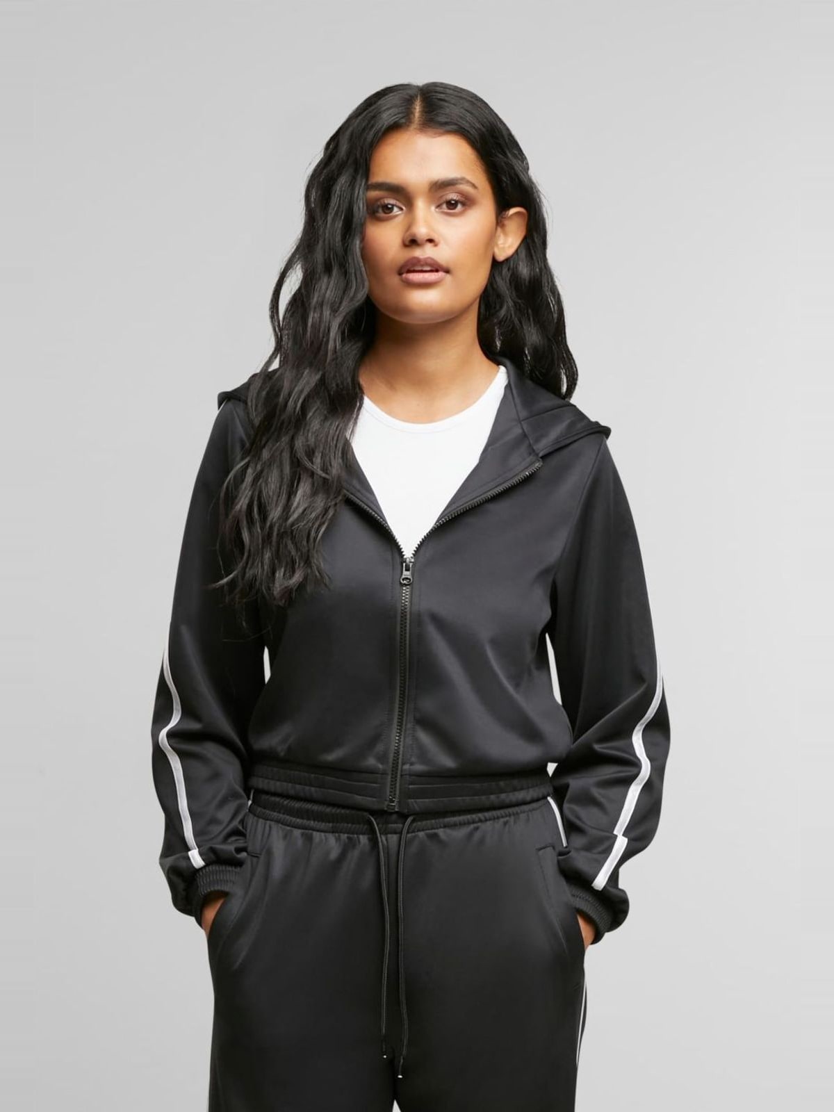 Γυναικείο Cropped Track Jacket TB7135 Urban Classics Black