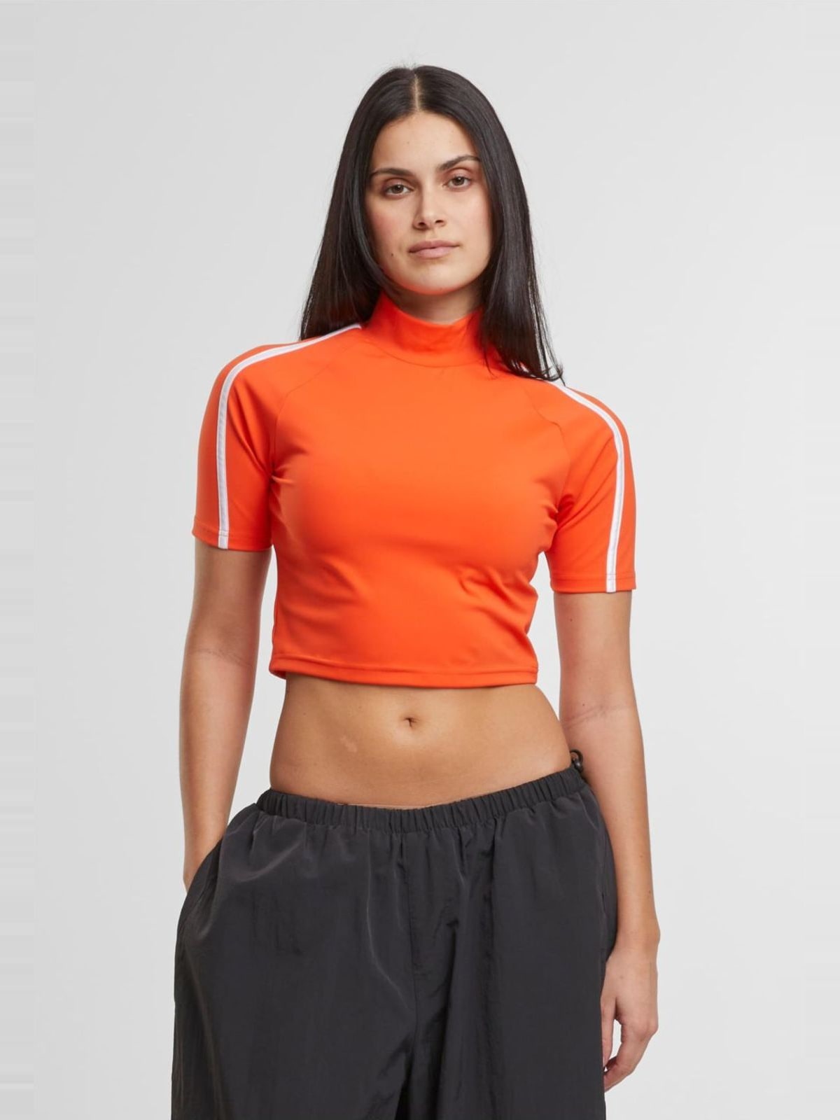 Γυναικείο T-shirt High Neck Short Tee TB7137 Urban Classics signalred