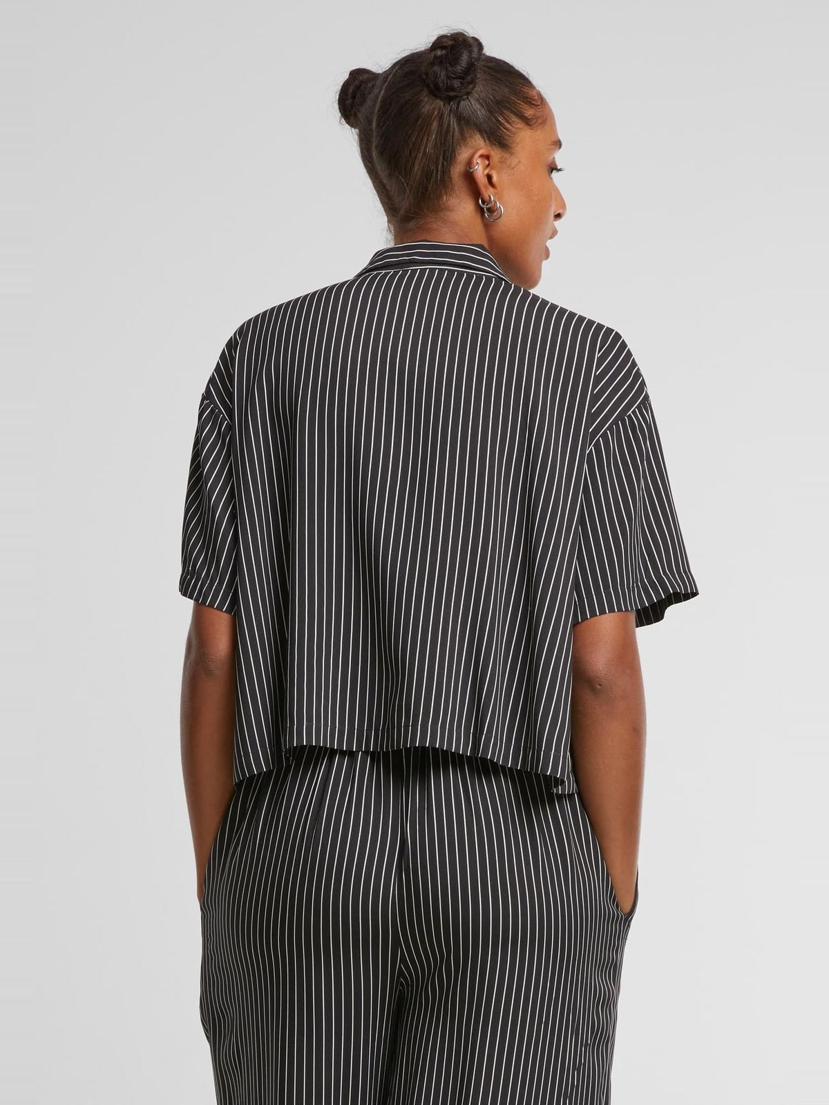 Γυναικείο Πουκάμισο TB4365 Urban Classics Viscose Resort Shirt Black/White