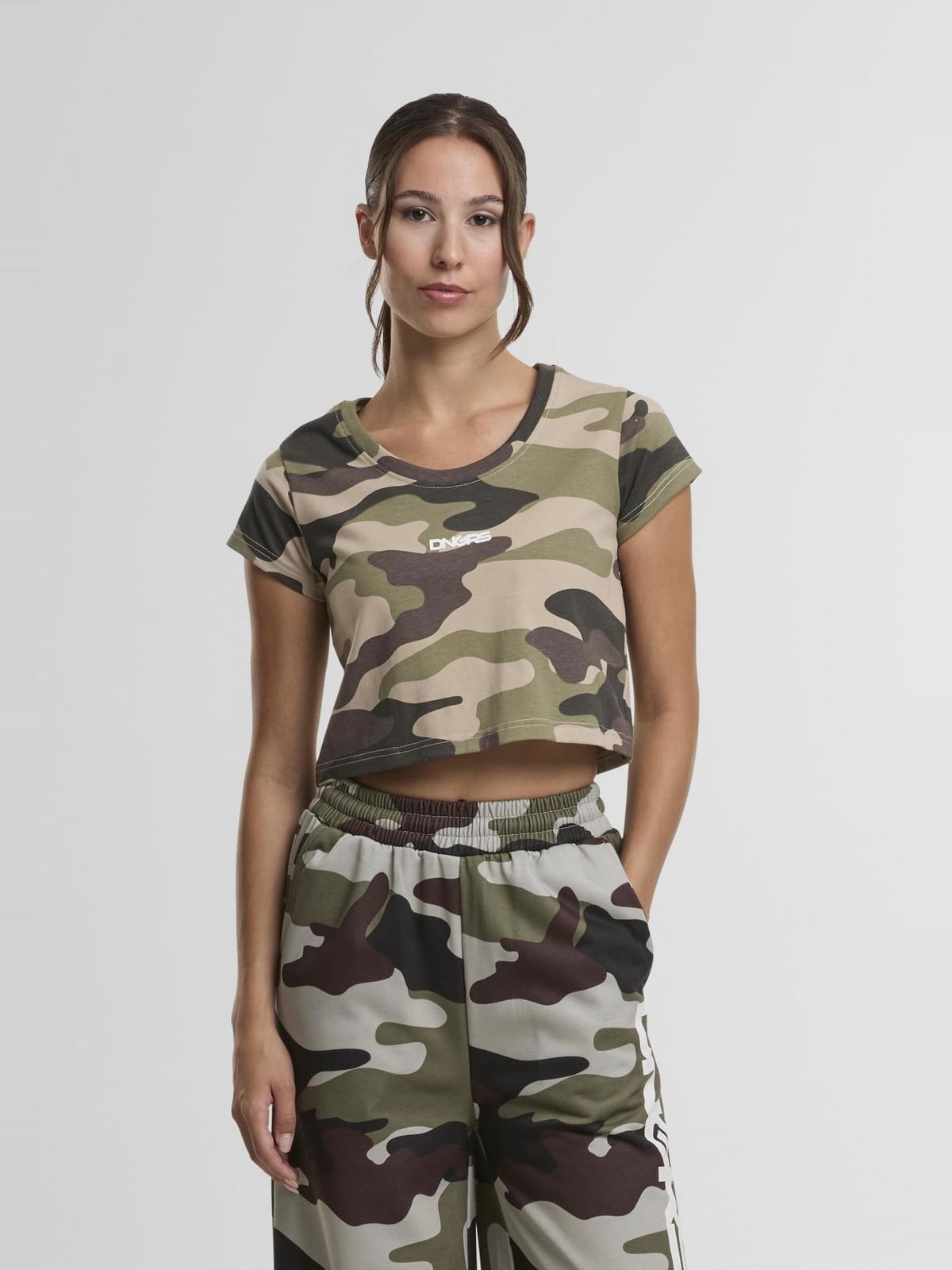 Cropped T-shirt Fast με μινιμαλιστικό λογότυπο DLTS140-21209 Dangerous DNGRS camou19