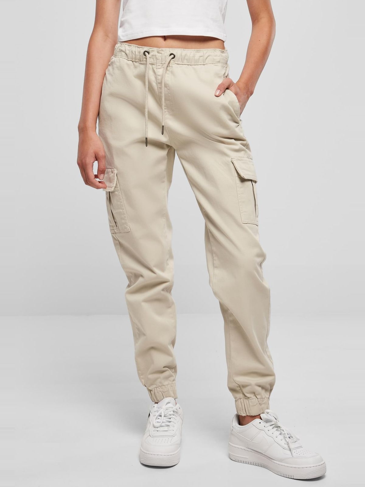 Γυναικείες παντελόνες cargo High Waist με ρυθμιζόμενο κορδόνι TB4735-03680 Urban Classics softseagrass