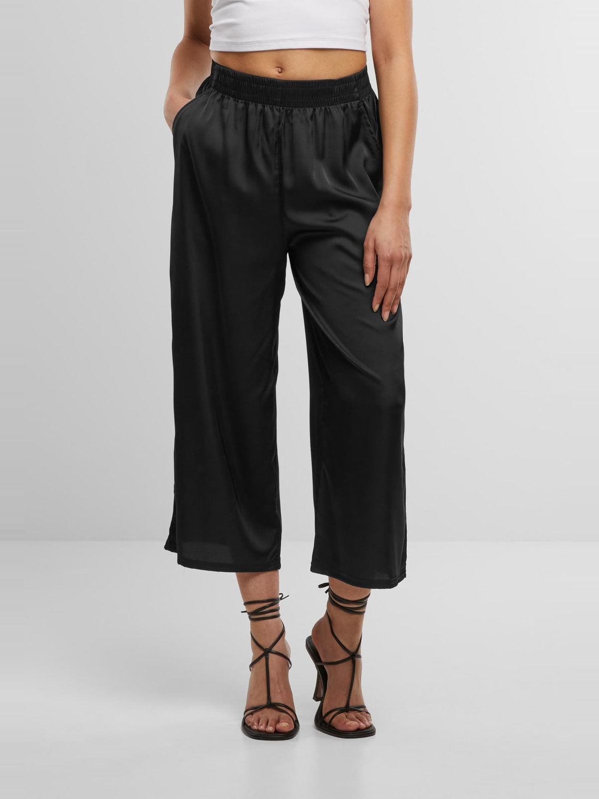 Γυναικεία παντελόνια culottes Ladies Satin Wide Leg με ελαστική μέση TB7488-00007 Urban Classics black
