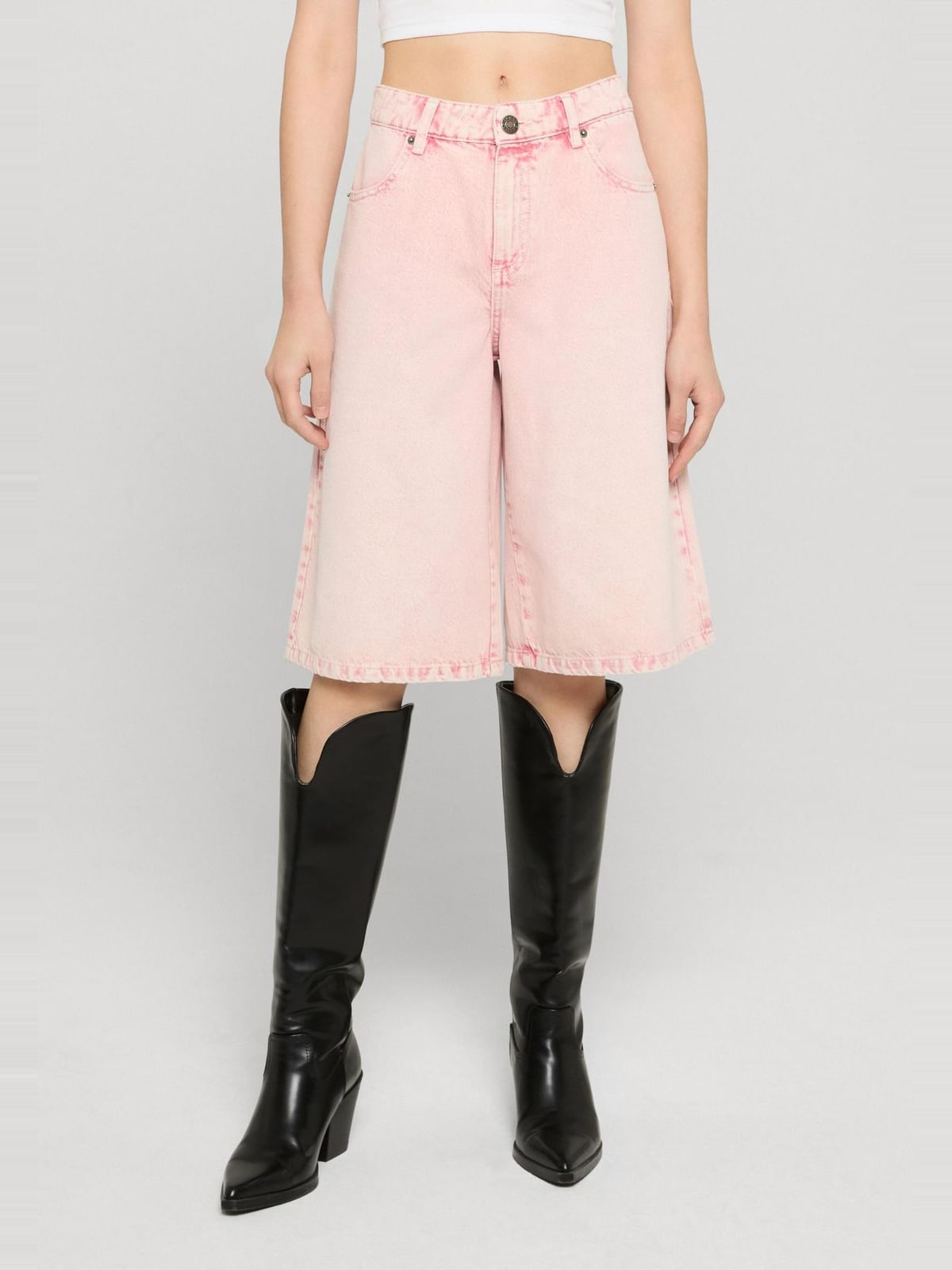 Γυναικείο τζιν Bermuda με άνετη εφαρμογή TB8192-22390 Urban Classics blushedrose washed