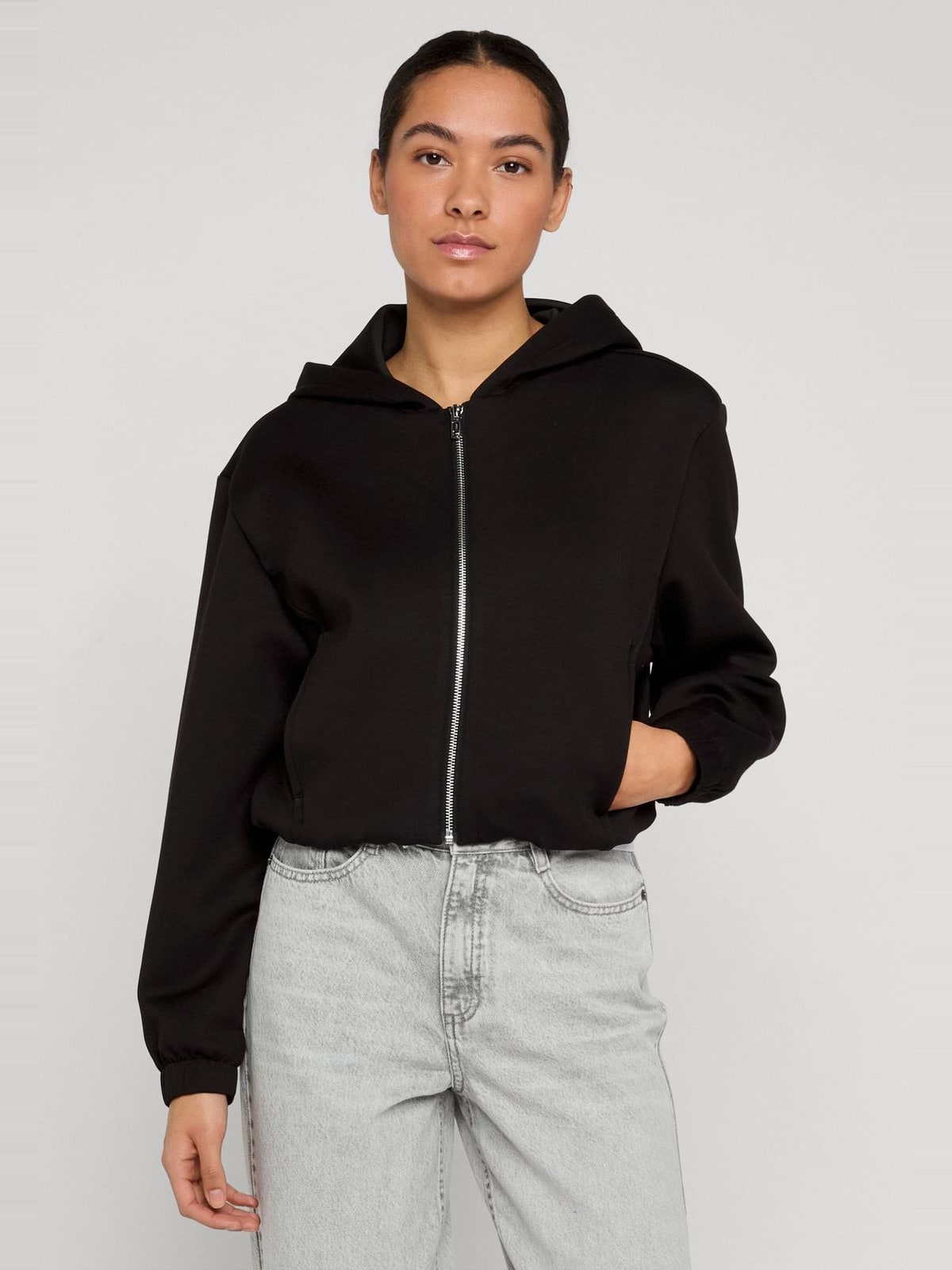 Αθλητικό hoodie με φερμουάρ Ladies Scuba Zip Hoodie άνετη εφαρμογή TB8168-00007 Urban Classics black