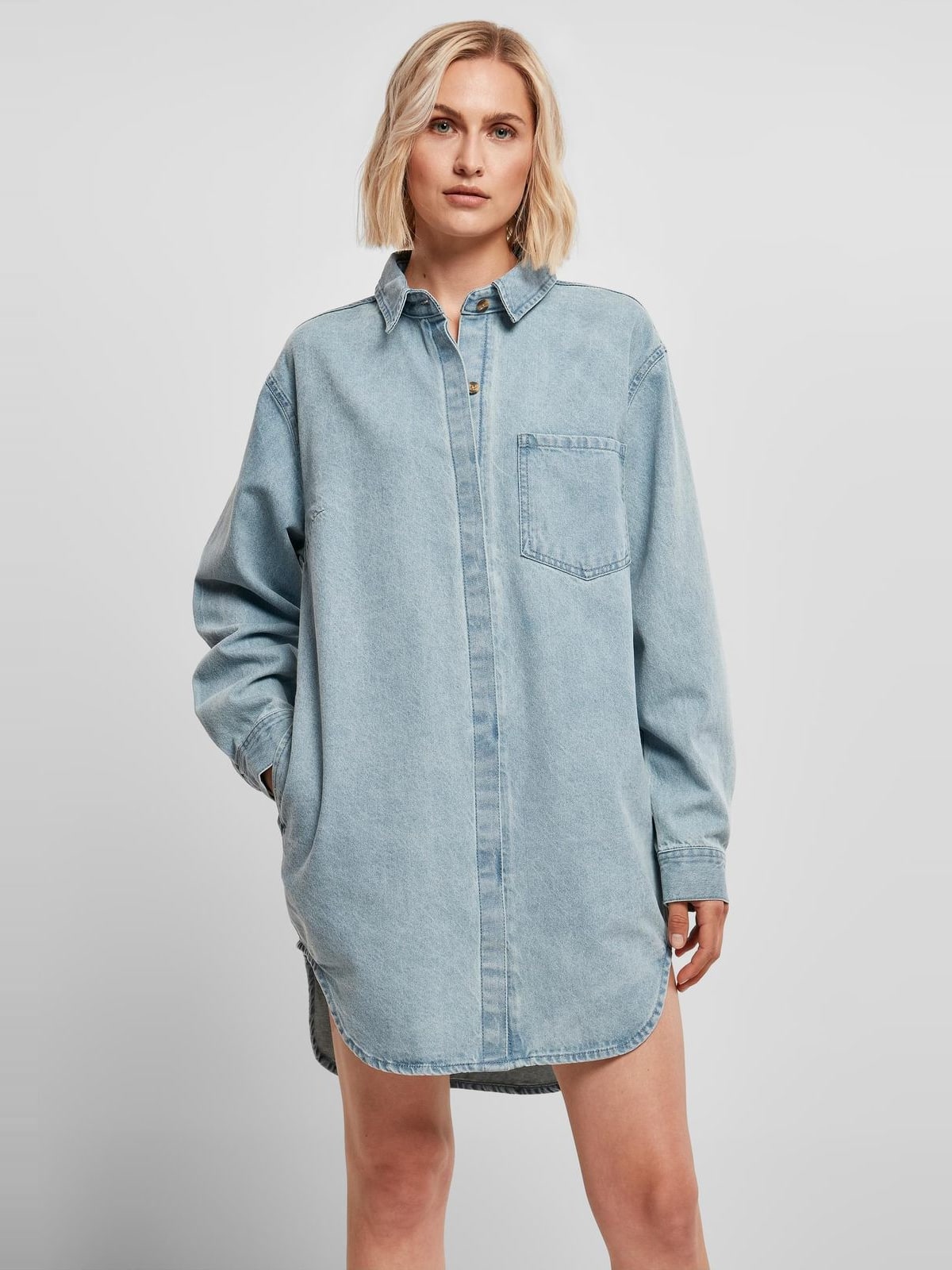 Γυναικείο Oversized Denim Shirt Dress με φαρδιά μανίκια TB4753-03521 Urban Classics tintedlightbluewashed