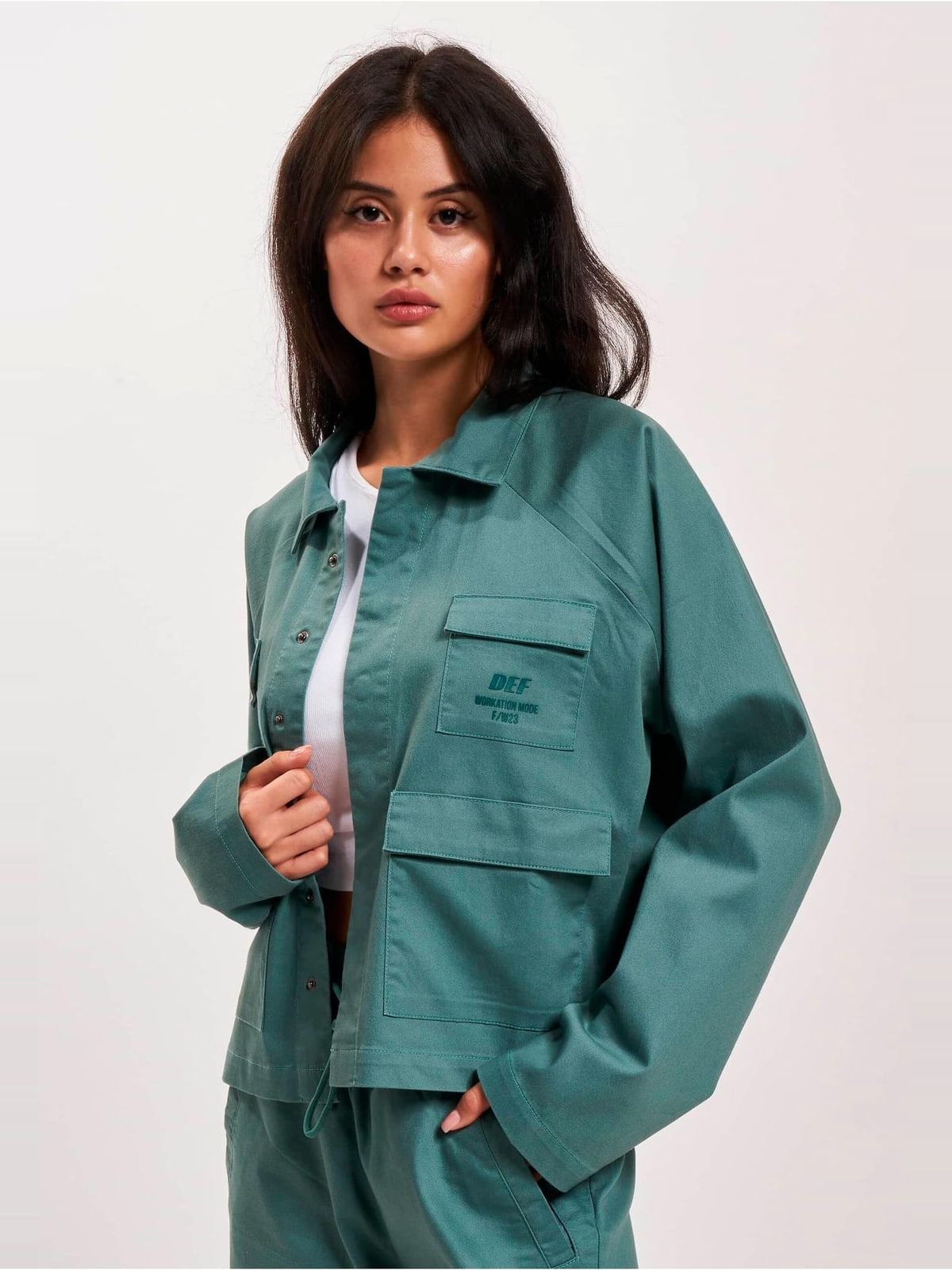 Μπουφάν Worky Jacket με τσέπες για αποθήκευση DFLJA064-00110 DEF green