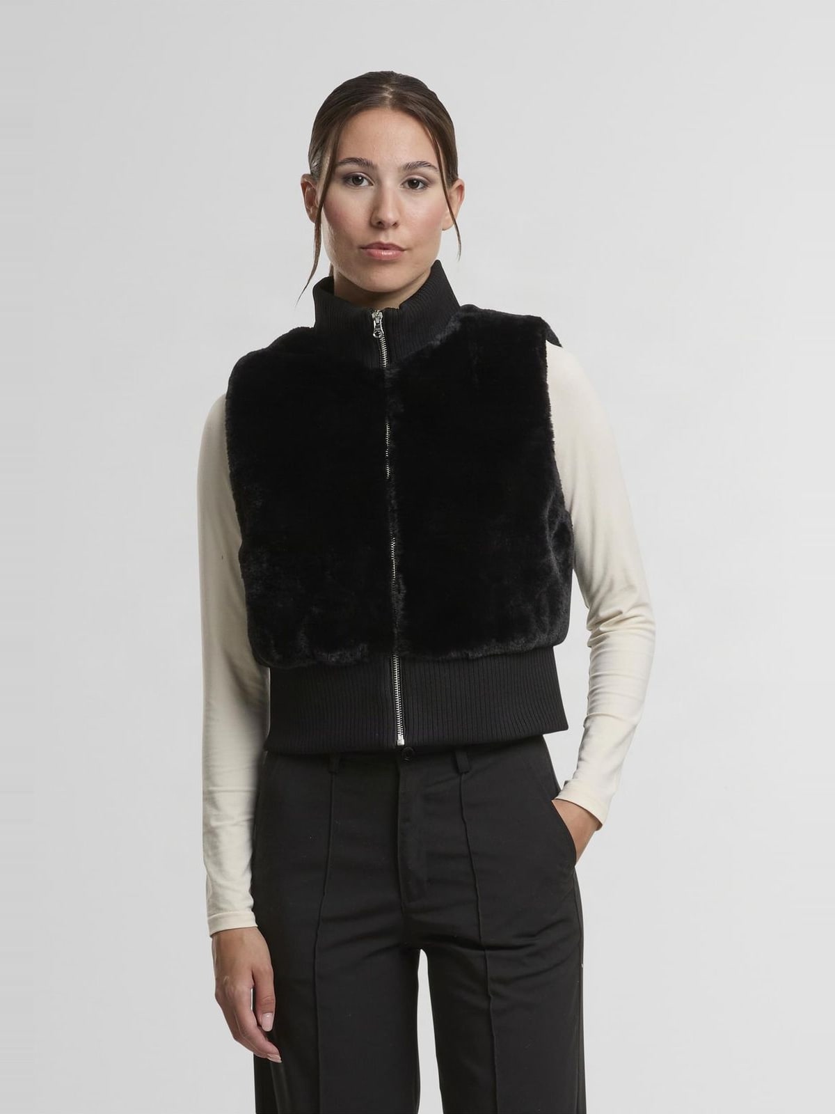 Γυναικείο γιλέκο Cropped Faux Fur Vest με ψεύτικη γούνα TB7933-00007 Urban Classics black