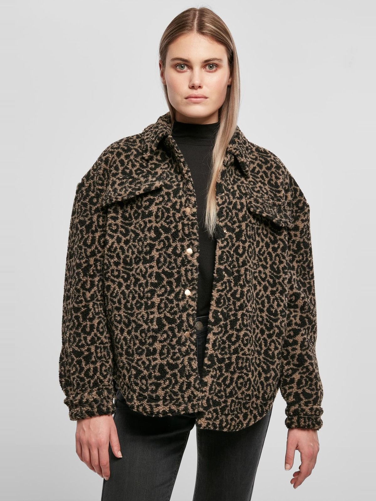 Ladies AOP Sherpa Overshirt με oversized εφαρμογή TB5078-04009 Urban Classics darktaupeleo