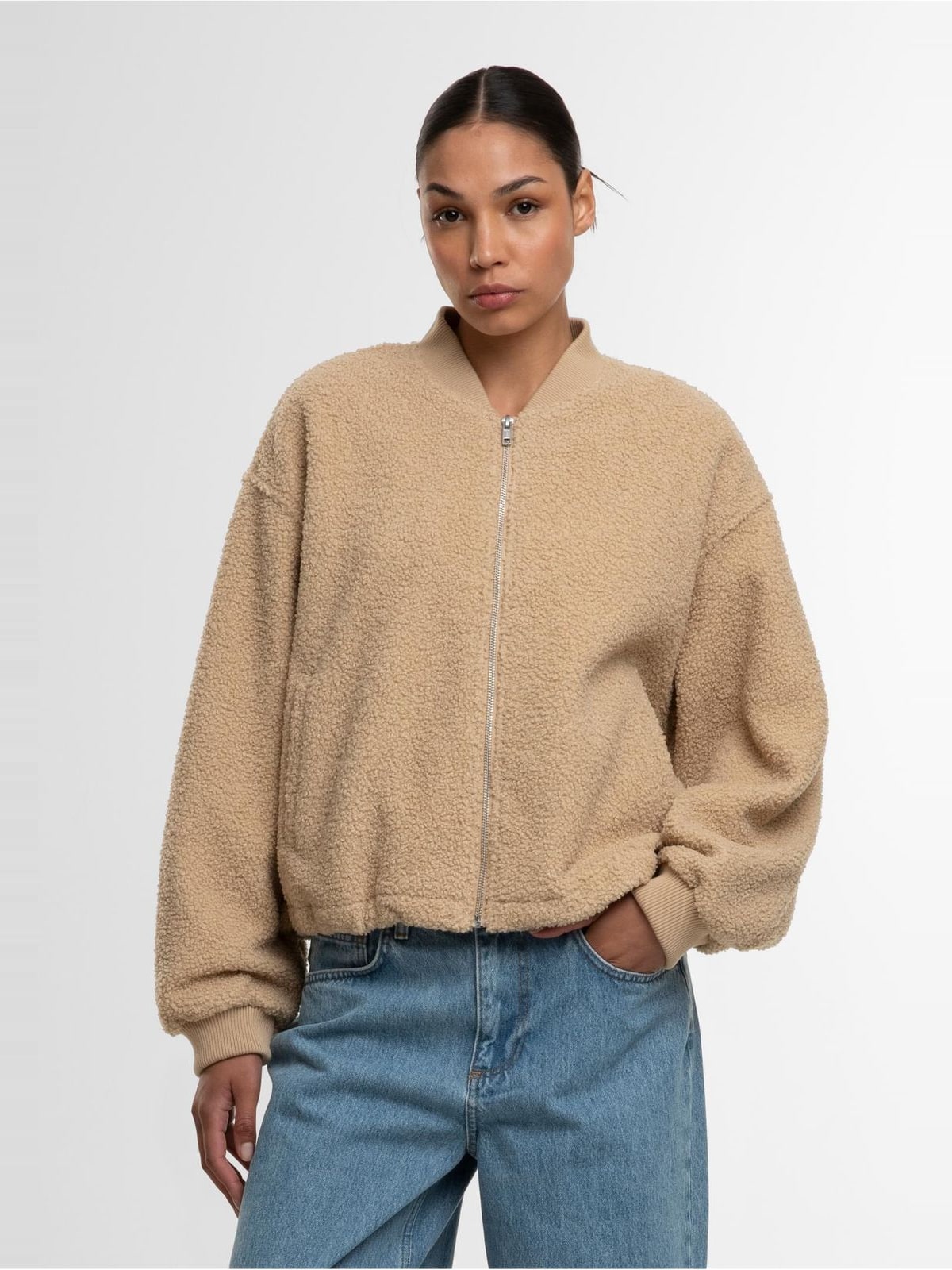 Δομημένο μπουφάν Ladies Structured Bomber Jacket με κανονική εφαρμογή TB8108-03738 Urban Classics unionbeige