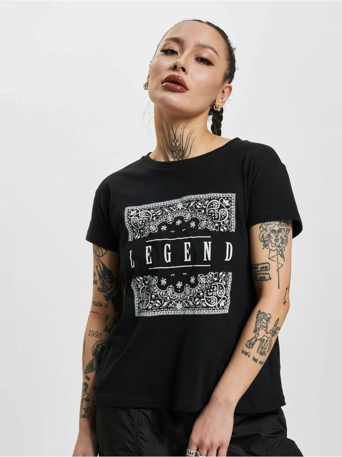 Unisex T-shirt Dangerous DNGRS Legend με εντυπωσιακή εκτύπωση DLTS112T-00007 black
