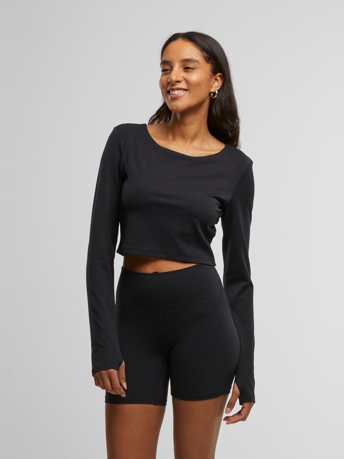 Γυναικεία μπλούζα Ladies Sports Longsleeve με μακριά μανίκια TB7807-00007 Urban Classics black