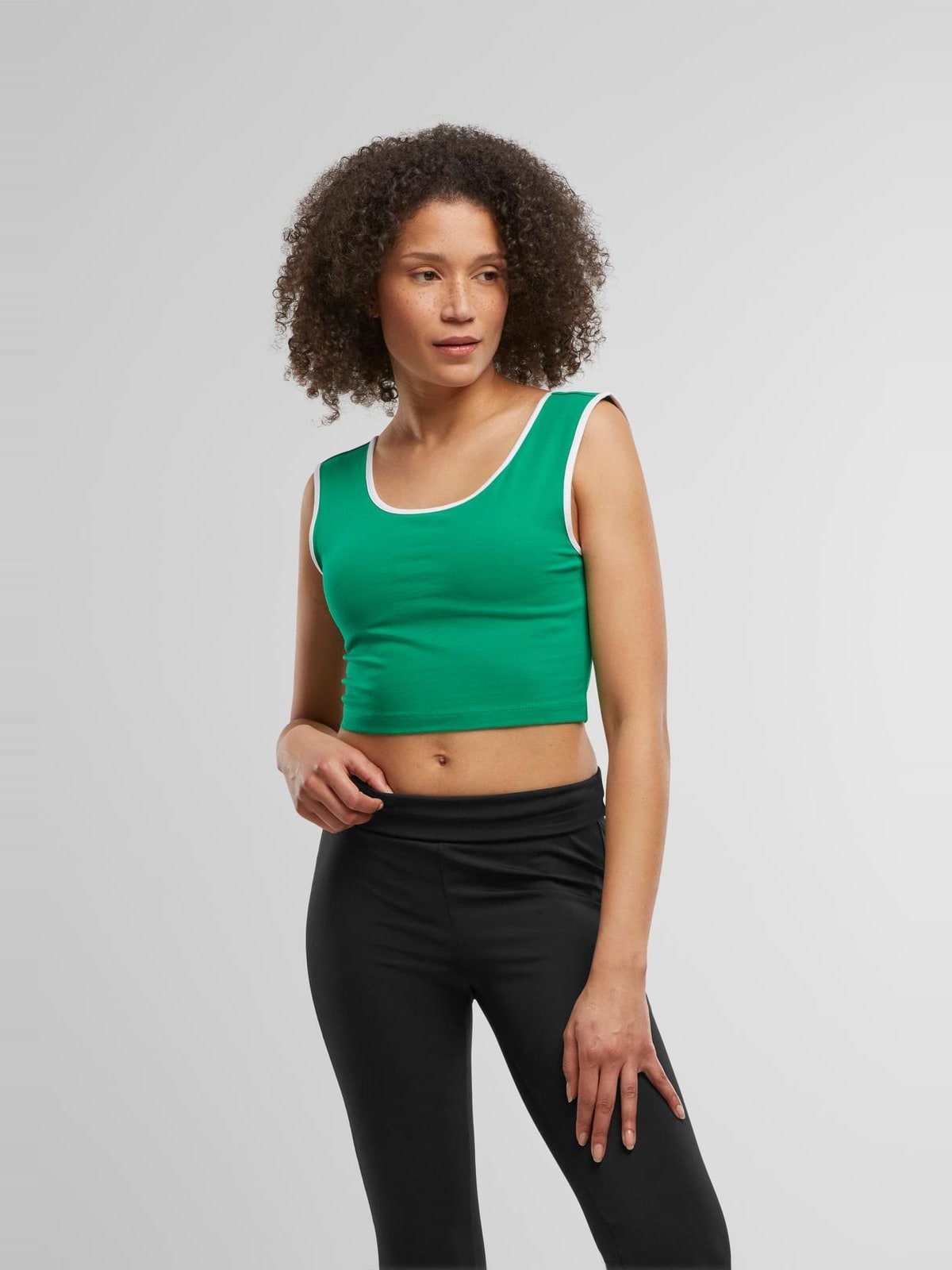 Cropped top Ladies Contrast Cropped Top με slim-fit σιλουέτα TB7486A-20665 Urban Classics froggreen/white+white/black