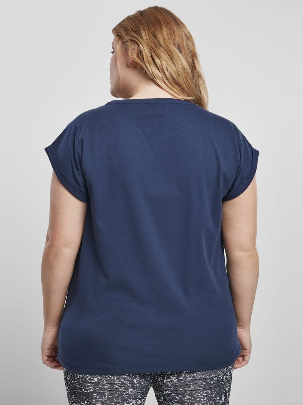T-shirt TB771 Urban Classics Extended Shoulder Tee dark blue