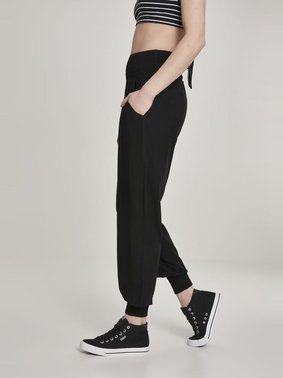 Γυναικείο Παντελόνι Sarong TB2674-00007 Urban Classics Black
