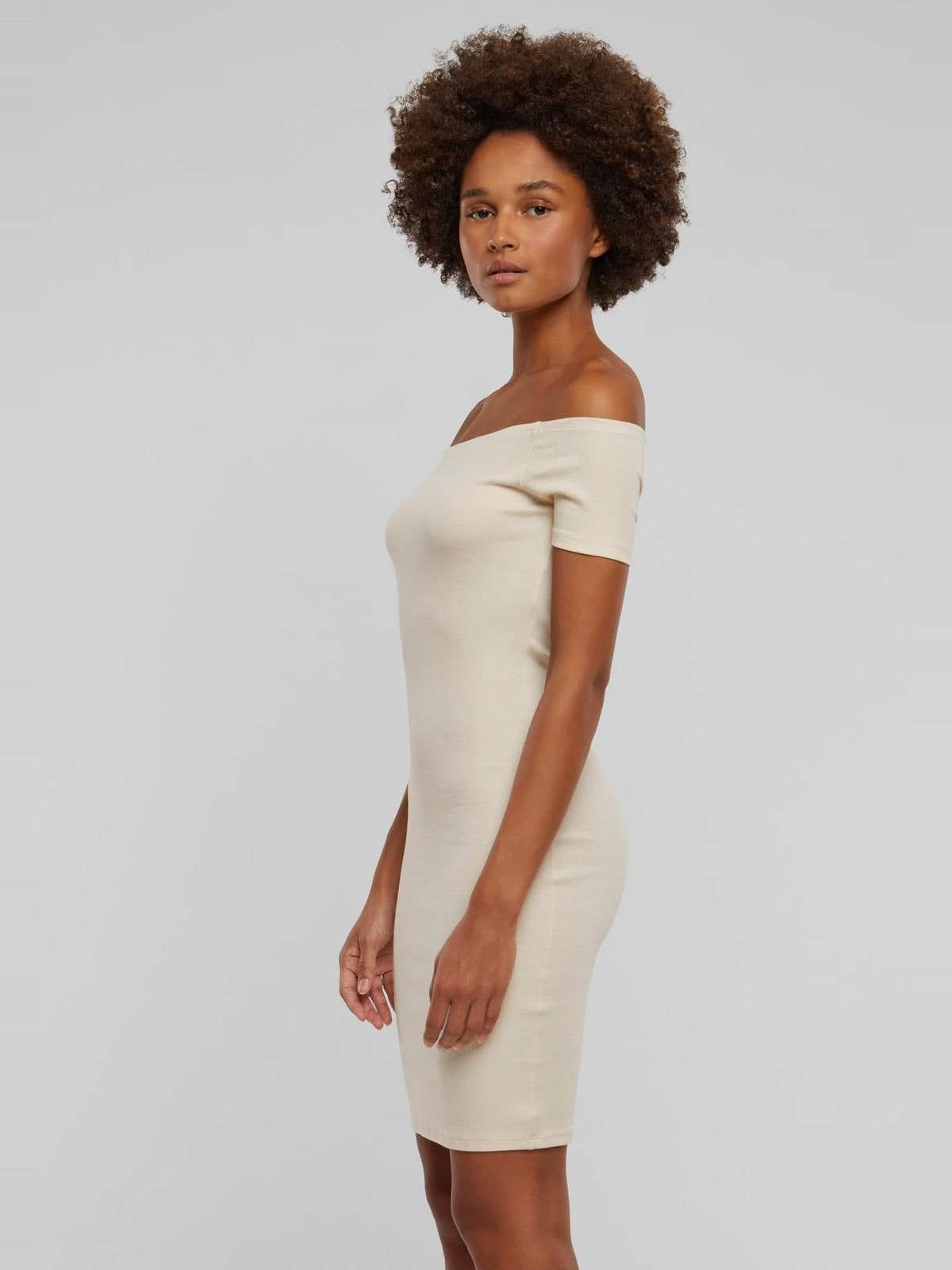 Ladies Off Shoulder Rib Dress Urban Classics TB1501-02903 Whitesand