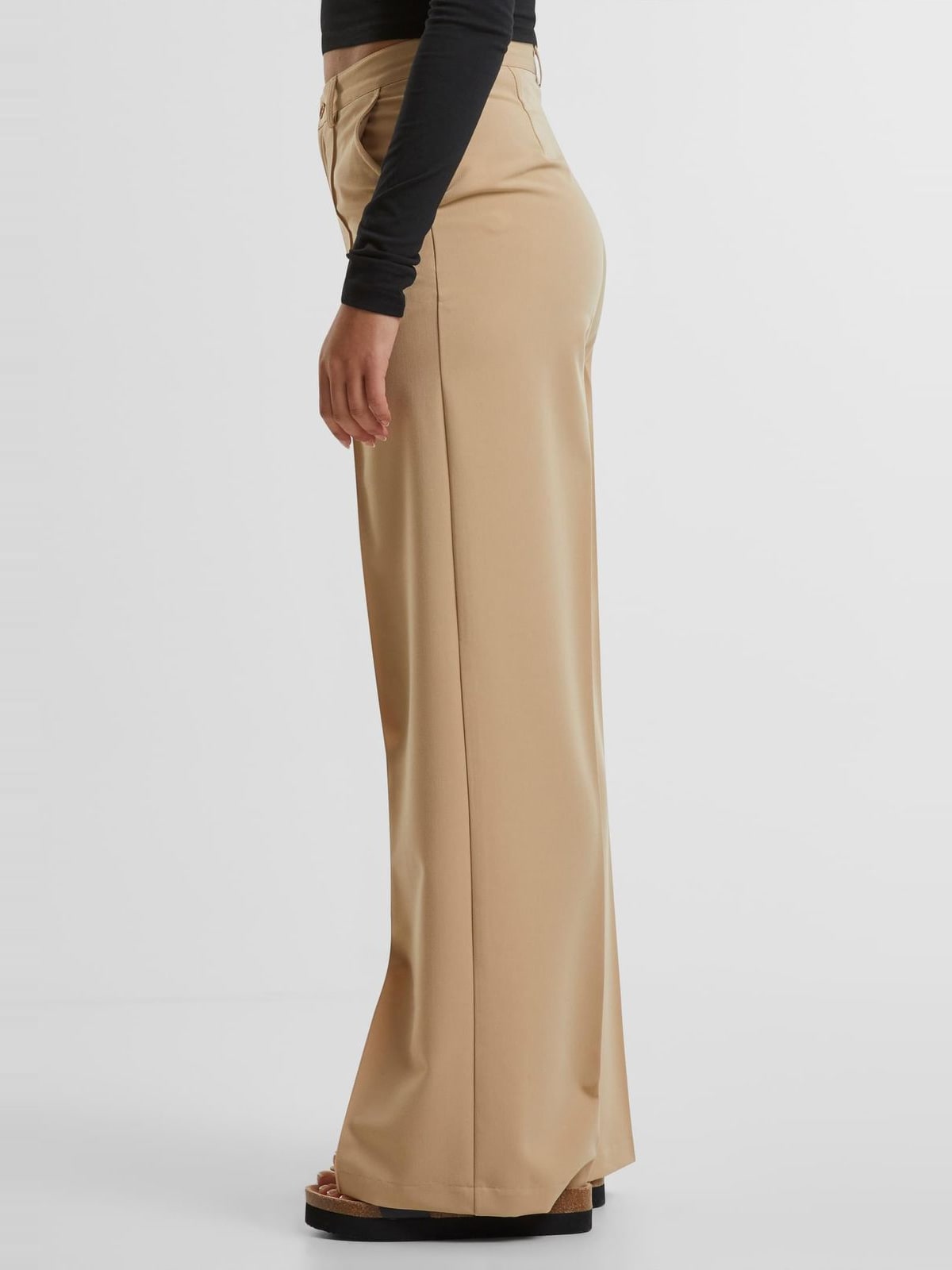 Ladies Wide Pleated Pants Urban Classics TB6843-03738 Unionbeige