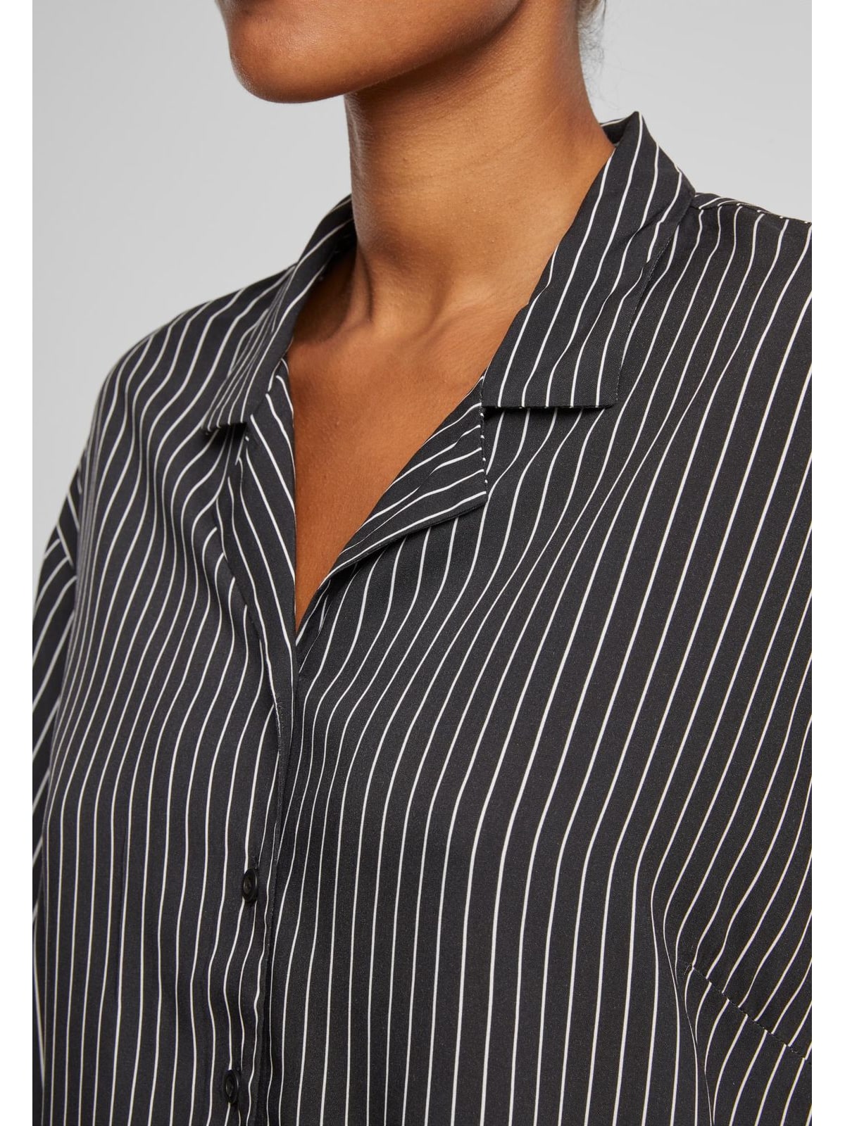 Γυναικείο Πουκάμισο TB4365 Urban Classics Viscose Resort Shirt Black/White