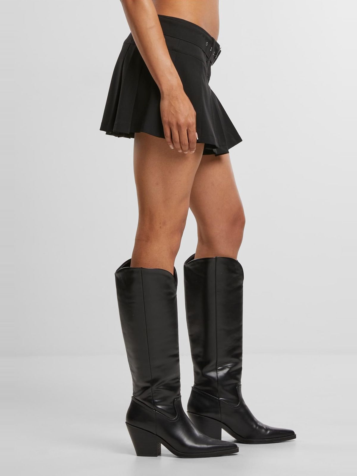 Ladies Pleated Skirt Urban Classics TB7060-00007 black
