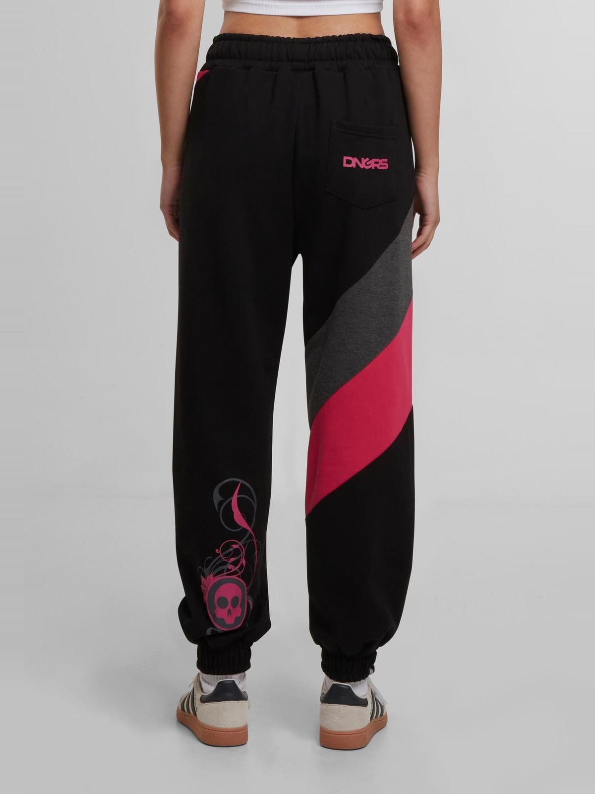Loose-fit Skull Sweatpants με ελαστική μέση DLSP054-03973 Dangerous DNGRS black/pink
