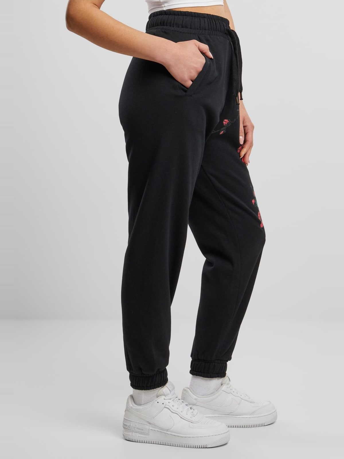 Sweat Pants DNGRS Choice με tapered γραμμή DLSP124-00007 Dangerous DNGRS black