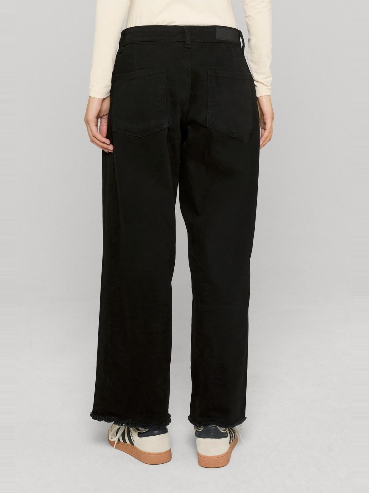 Γυναικεία τζιν Ladies Relaxed Straight Fit Denim με χαλαρή εφαρμογή TB7546-00007 Urban Classics black