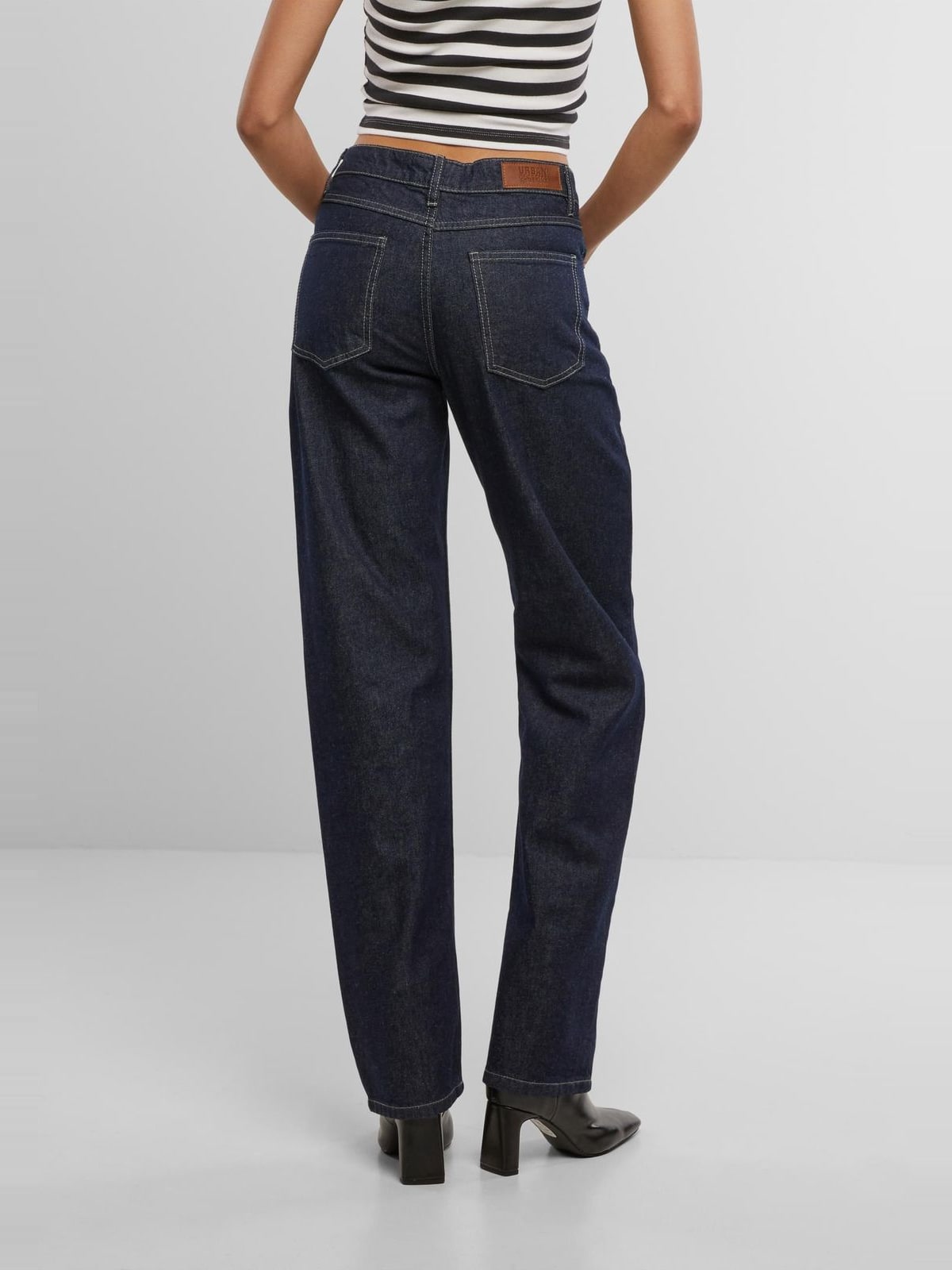 Ladies Straight Fit Denim με κανονική εφαρμογή TB7193-19495 Urban Classics rinse washed