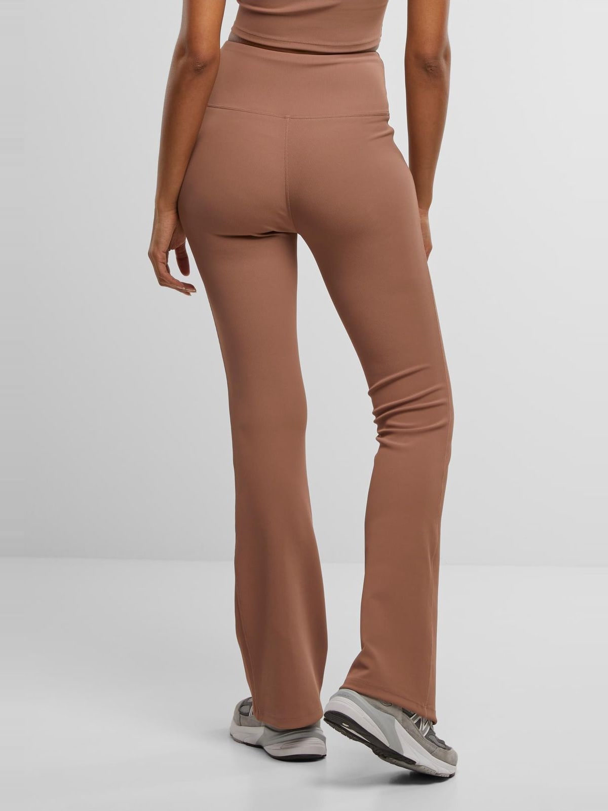 Γυναικείες flared leggings Rib με ψηλή μέση TB7801-02803 Urban Classics light brown