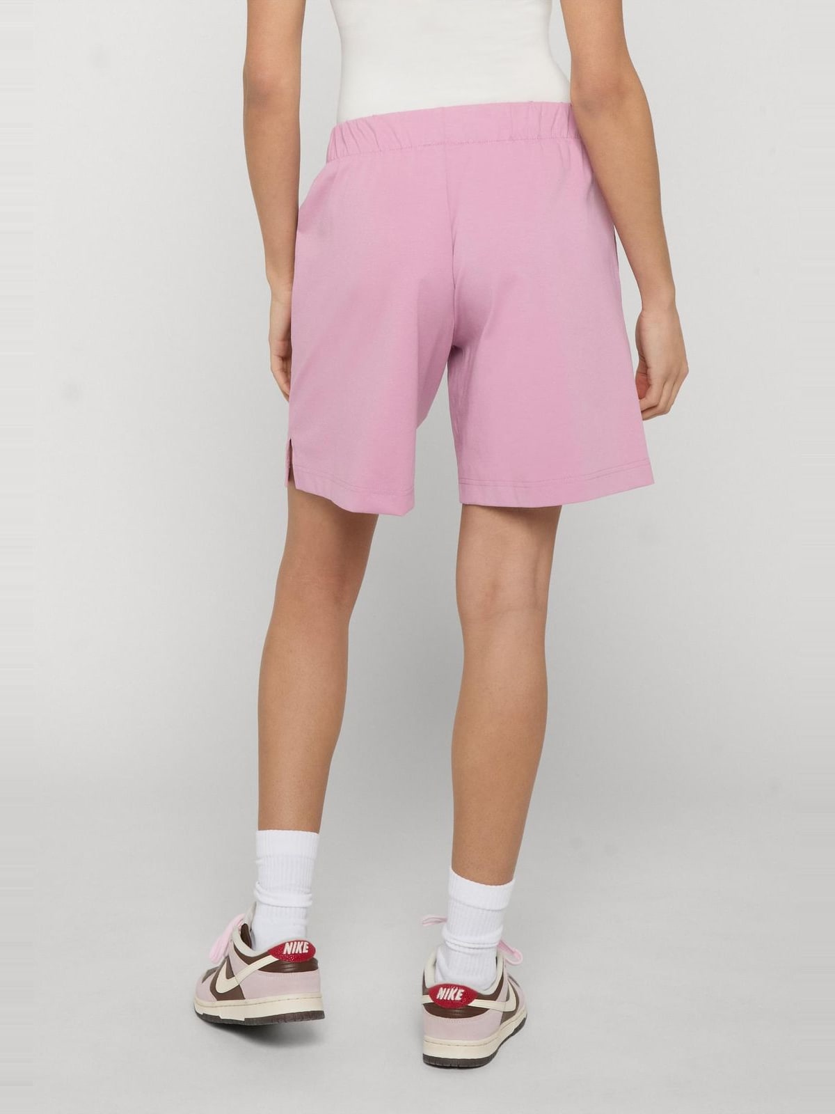 Γυναικεία σορτς Sorona® Sweat με ελαστική μέση TB8180-21557 Urban Classics dustypink