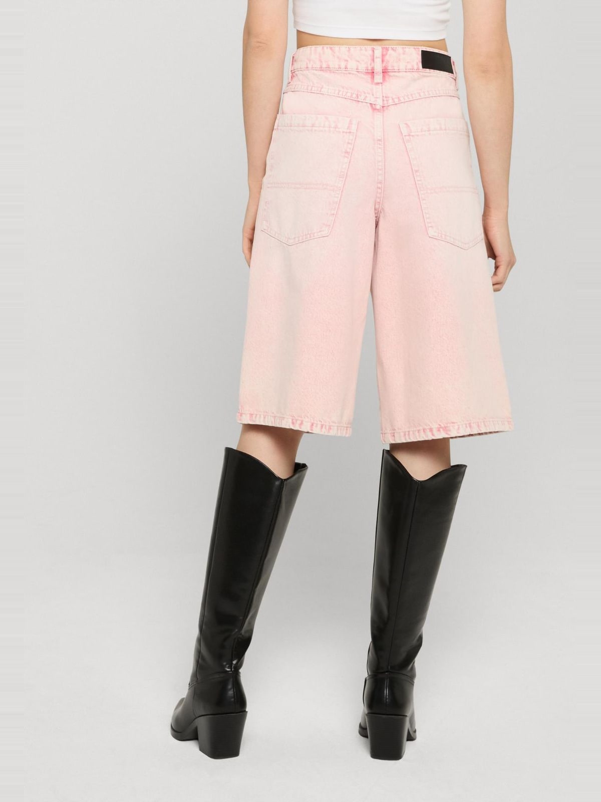 Γυναικείο τζιν Bermuda με άνετη εφαρμογή TB8192-22390 Urban Classics blushedrose washed