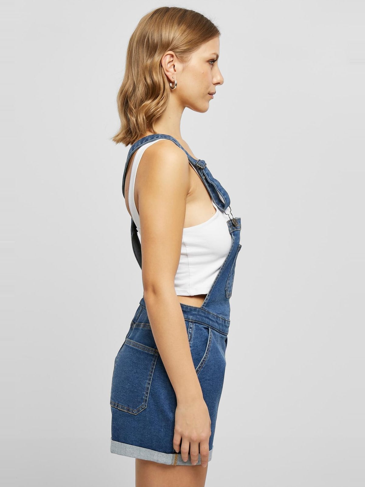 Γυναικείο σορτς φόρεμα Ladies Essentials Short Dungaree με ρυθμιζόμενους ιμάντες TB5990-03673 Urban Classics clearblue washed