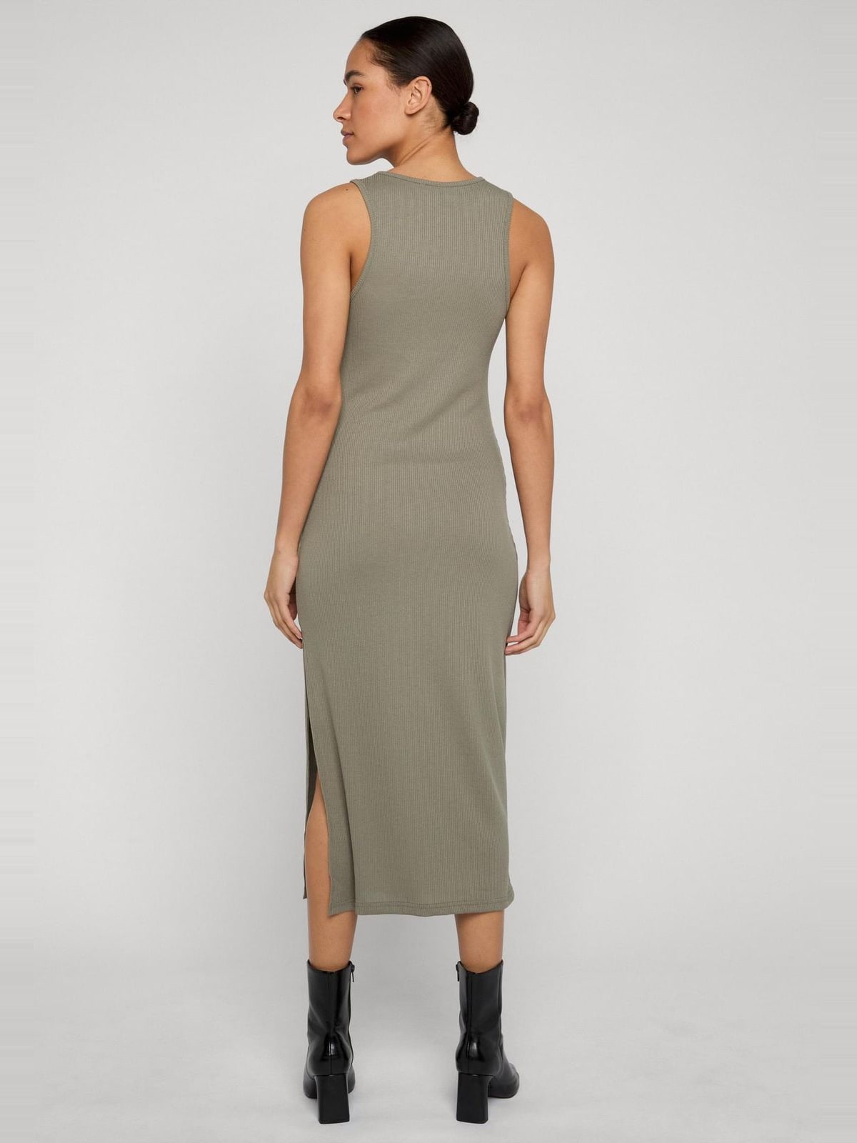 Μακρύ φόρεμα Ladies Long Racerback Rib με ριμπ ύφανση TB8276-18328 Urban Classics paleolive