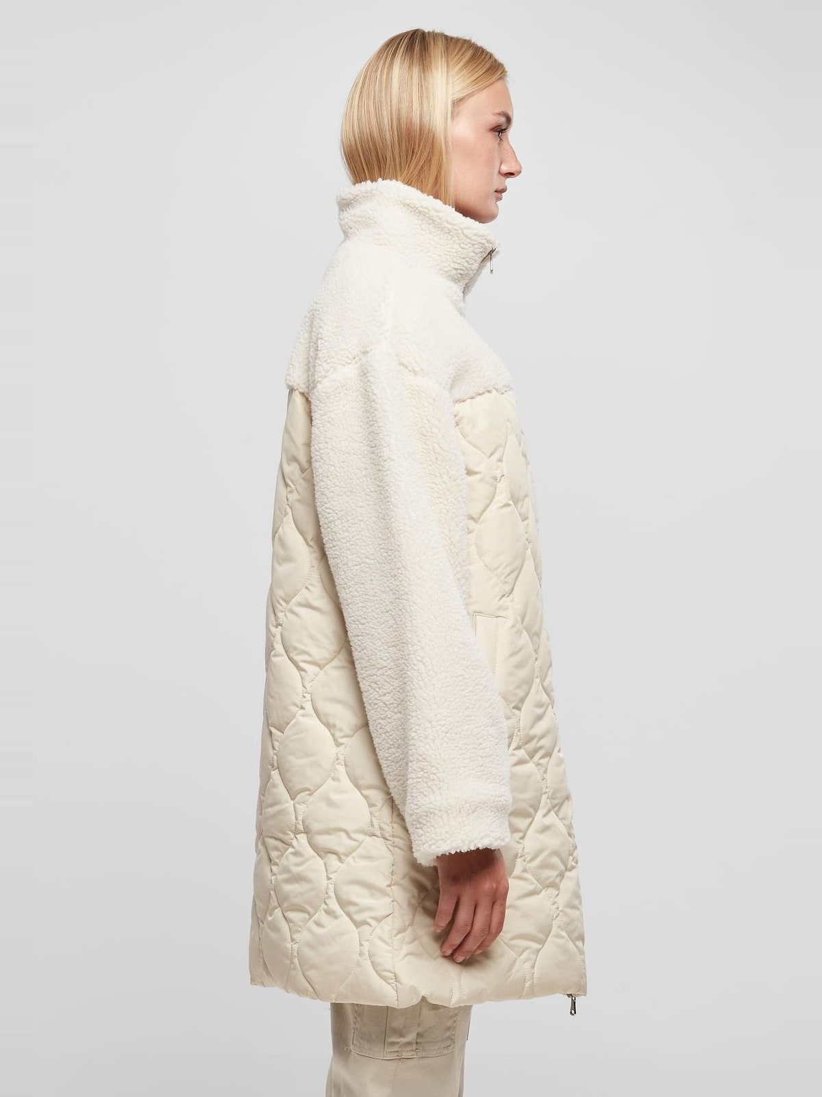Γυναικείο Oversized Sherpa Quilted Coat με ελαφριά επένδυση TB5431-04003 Urban Classics softseagrass/whitesand