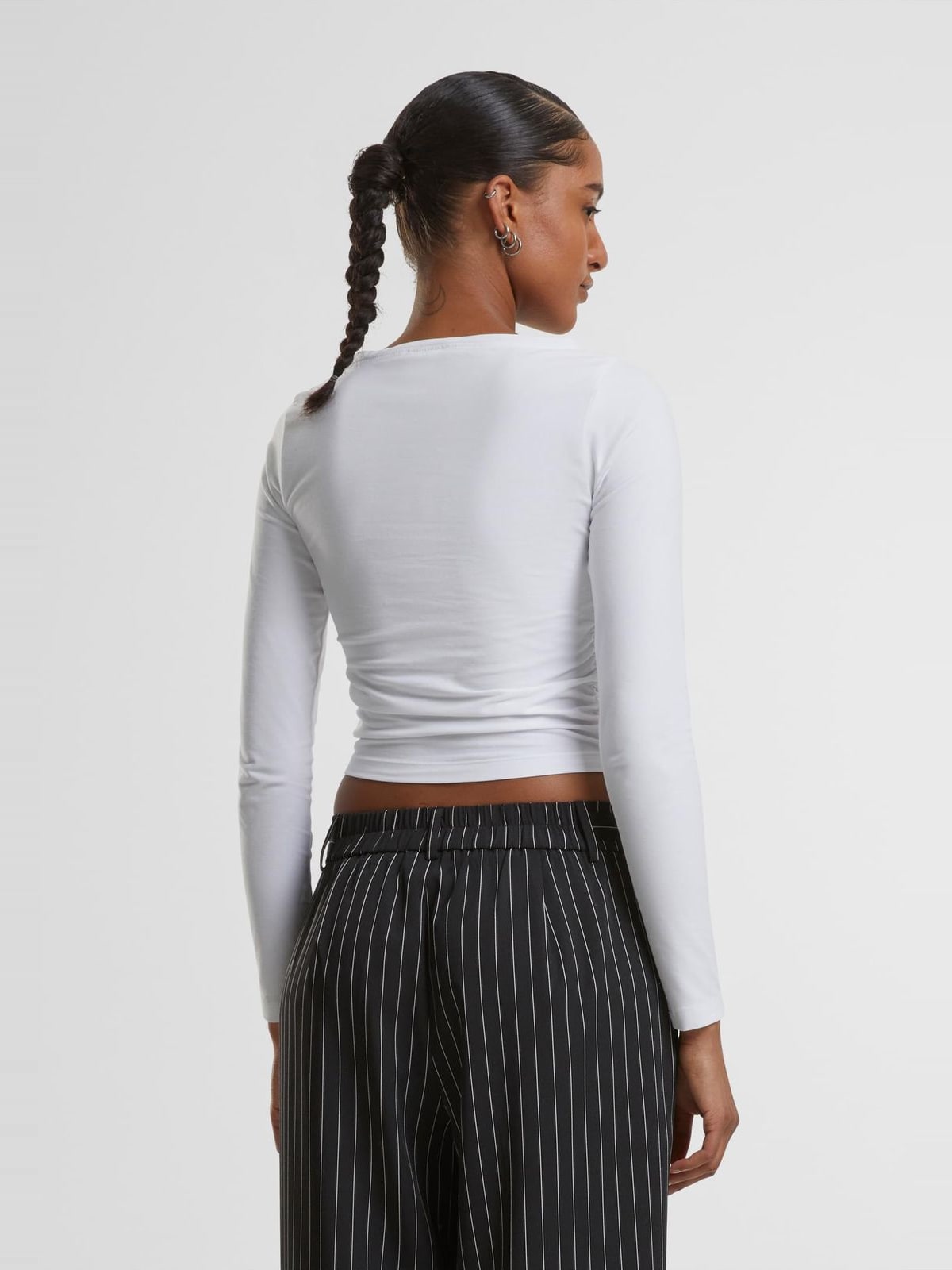 Γυναικεία μπλούζα Ladies Ruffled Super Slim με μακριά μανίκια TB7088-00220 Urban Classics white