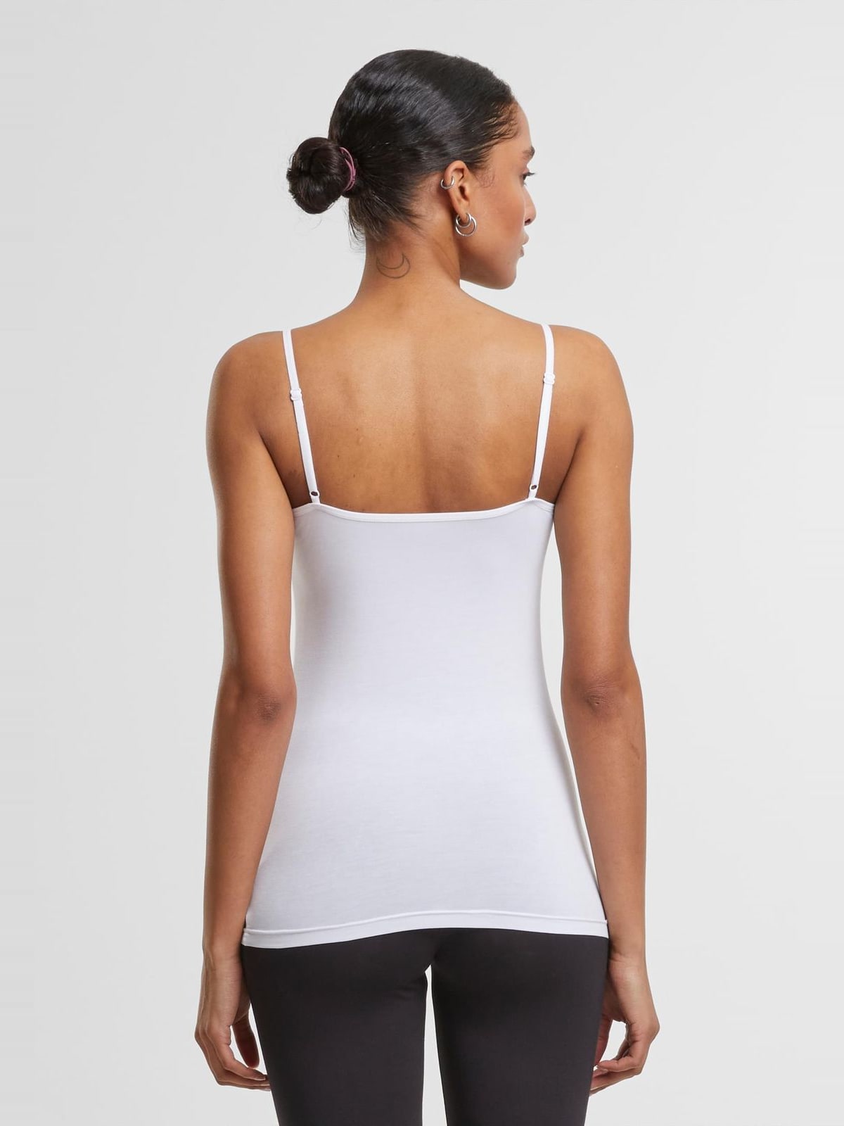 Γυναικείο Tank Top 2-Pack με στρογγυλή λαιμόκοψη TB7675A-03168 Urban Classics white+white